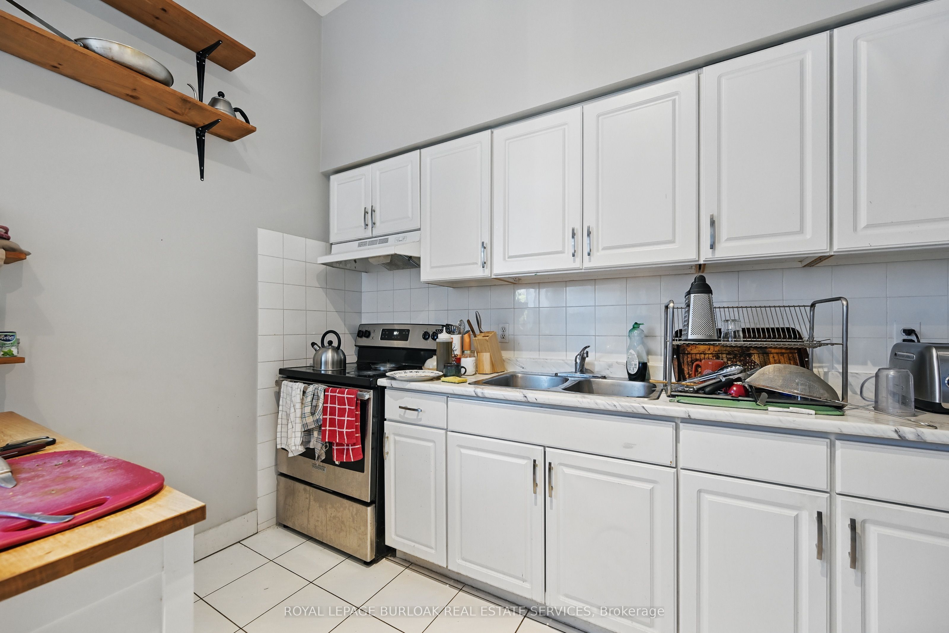 55 Barton Street W Property Photo 22