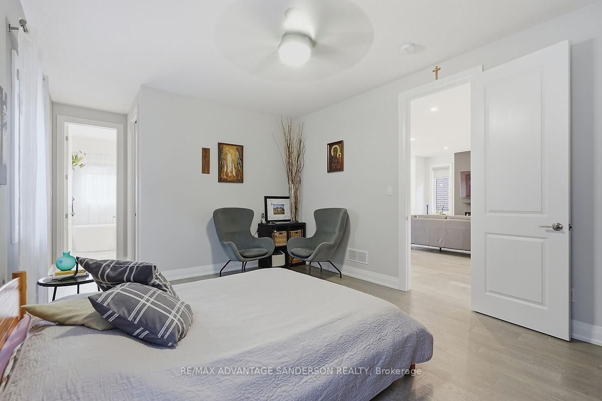 383 Daventry Way 26 Property Photo 34