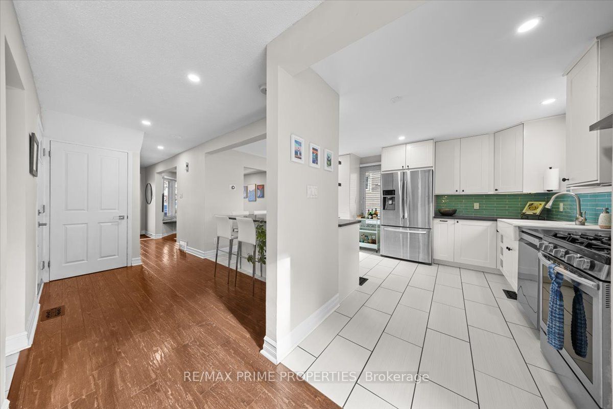 78 Fieldgate Drive Property Photo 13