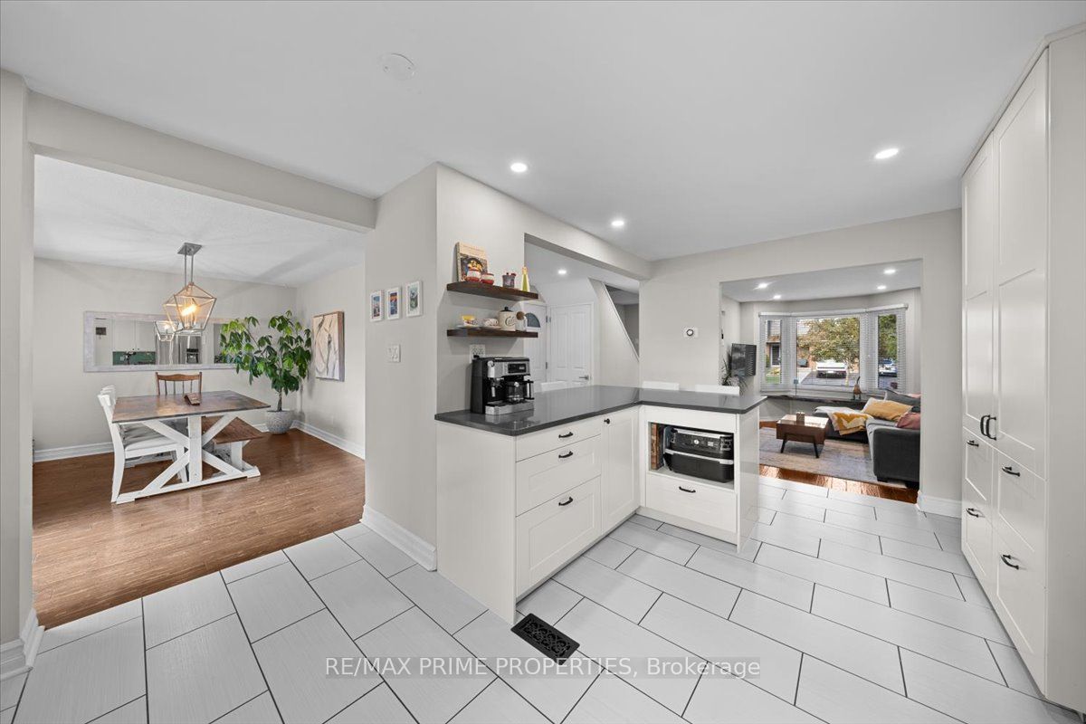 78 Fieldgate Drive Property Photo 16