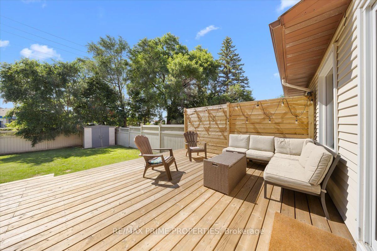 78 Fieldgate Drive Property Photo 45