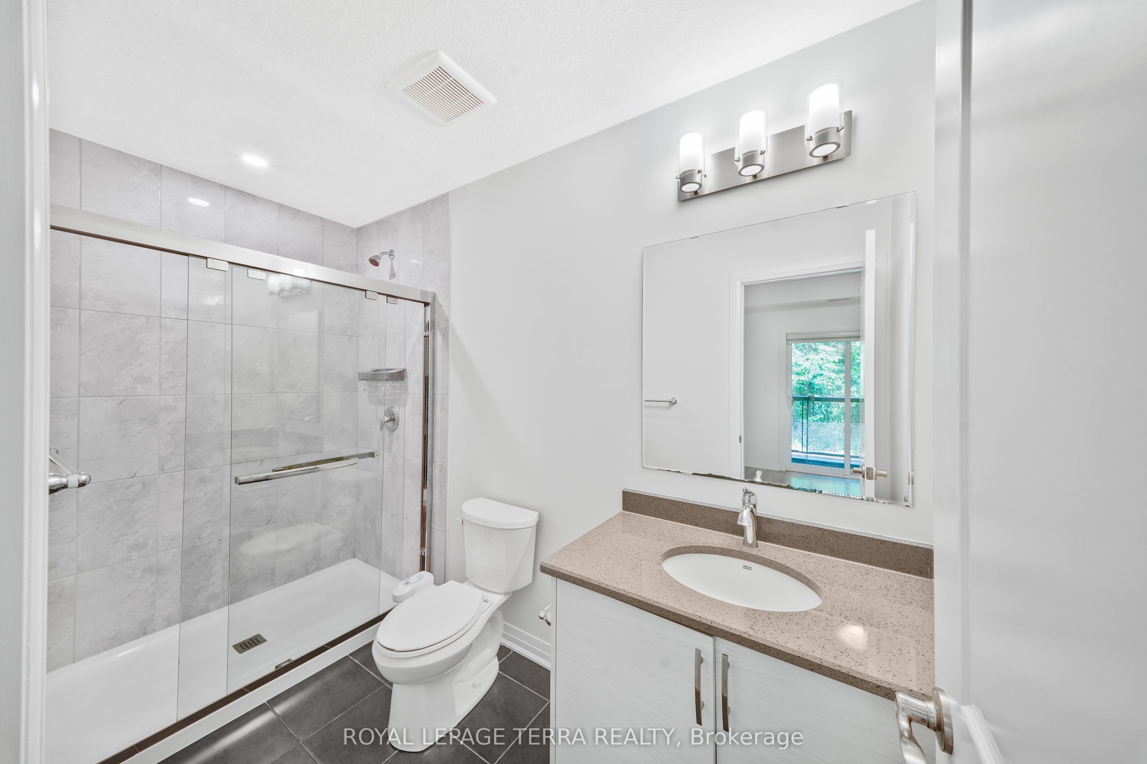 25 Isherwood Avenue 56 Property Photo 23