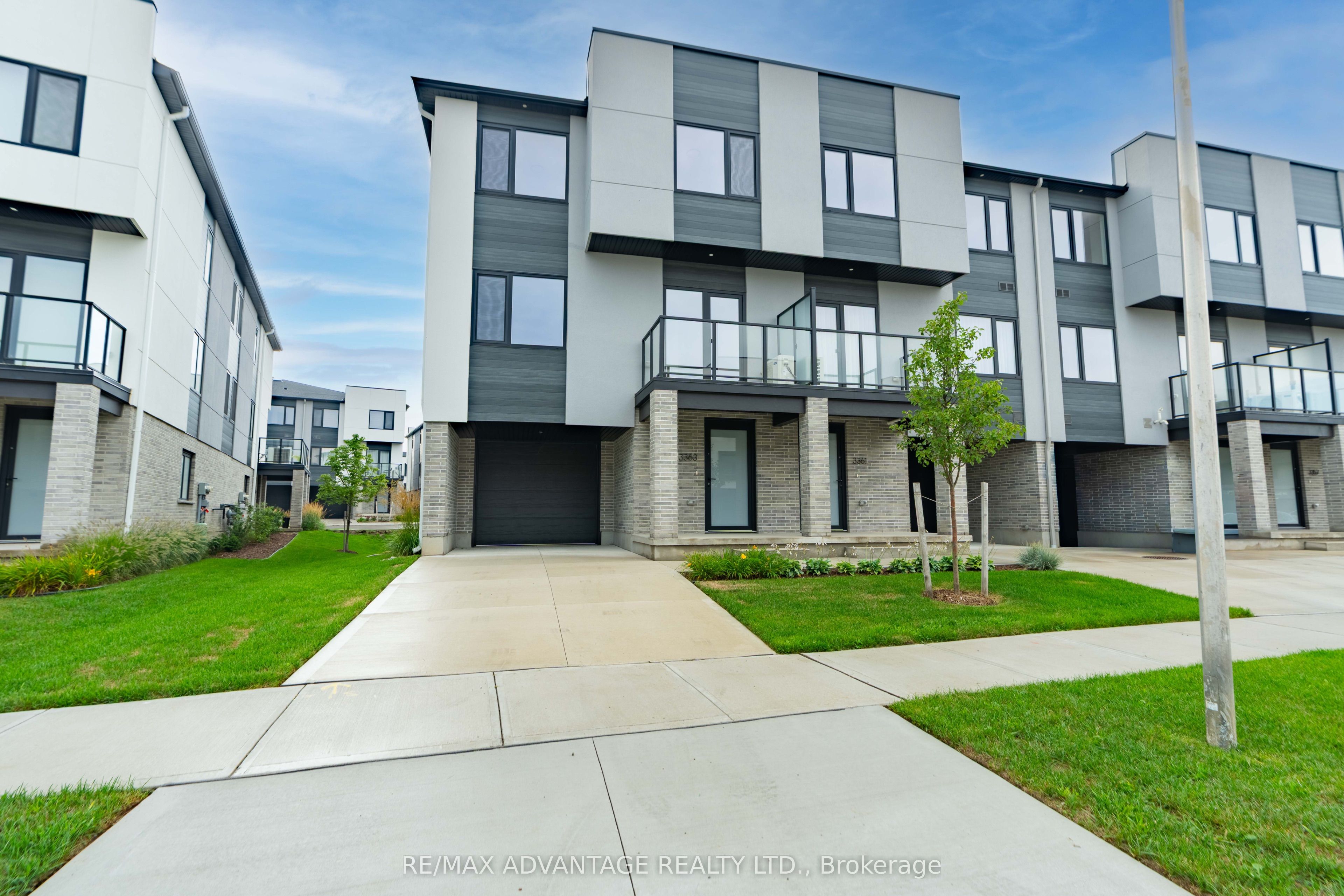 3363 David Milne Way Property Photo 1