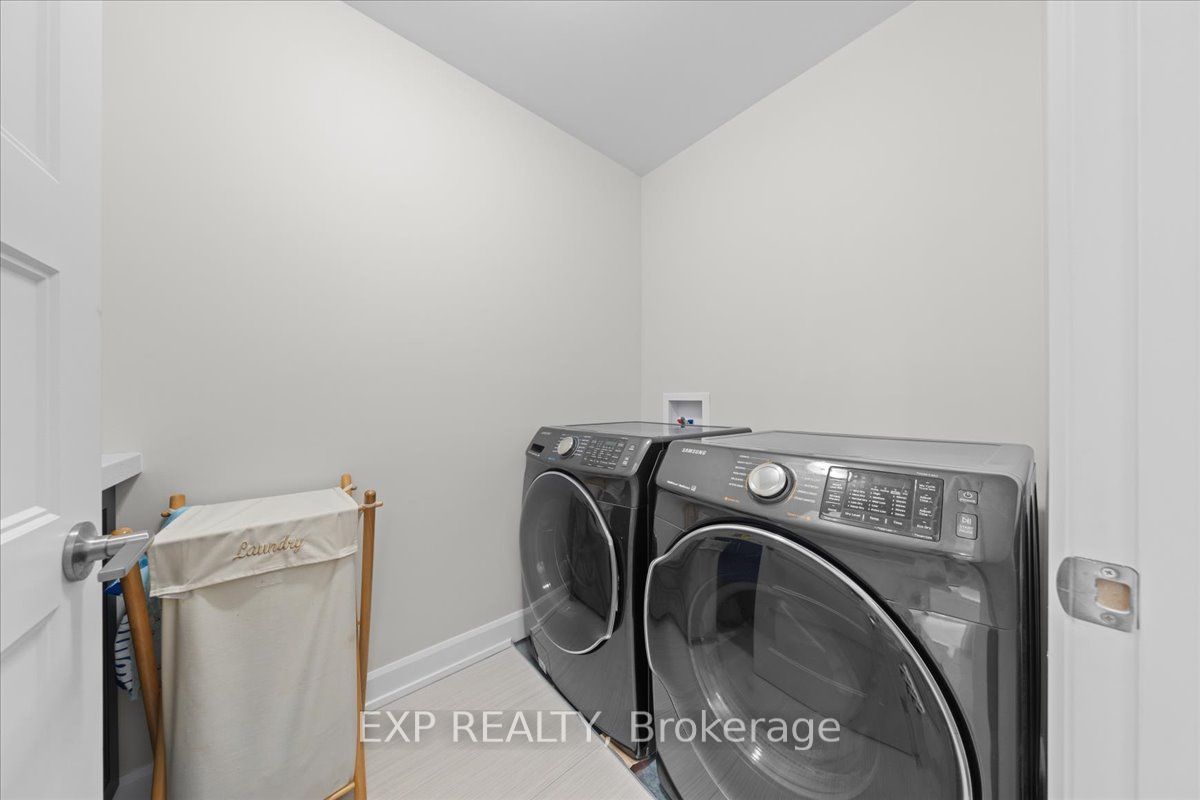 153 Sunset Crescent Property Photo 26