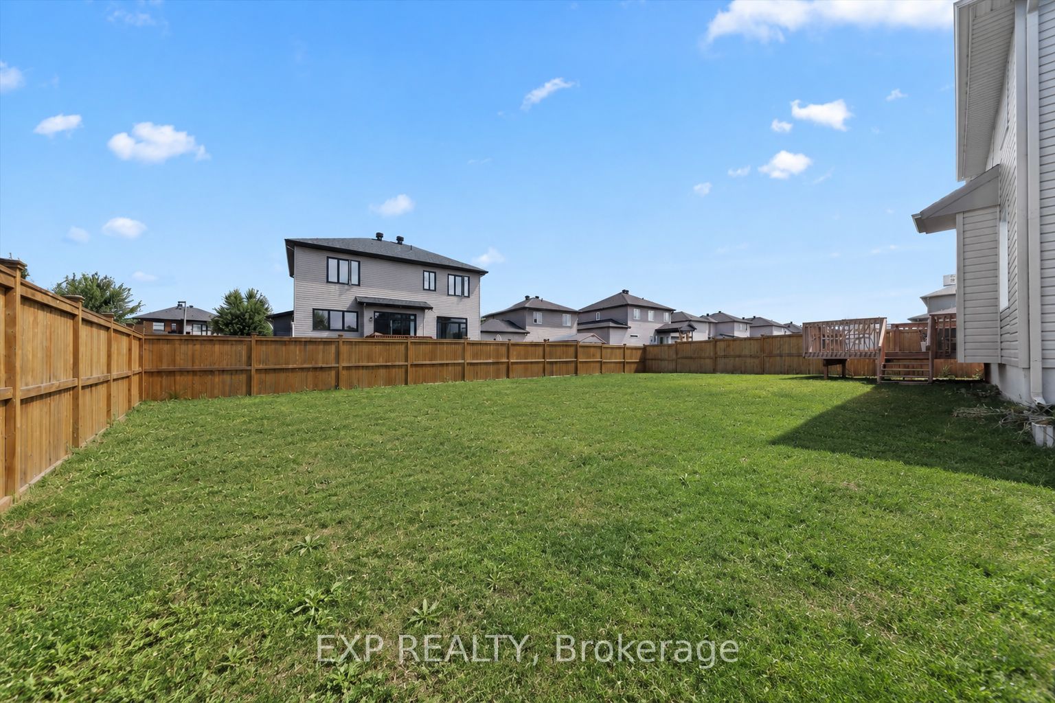 153 Sunset Crescent Property Photo 35