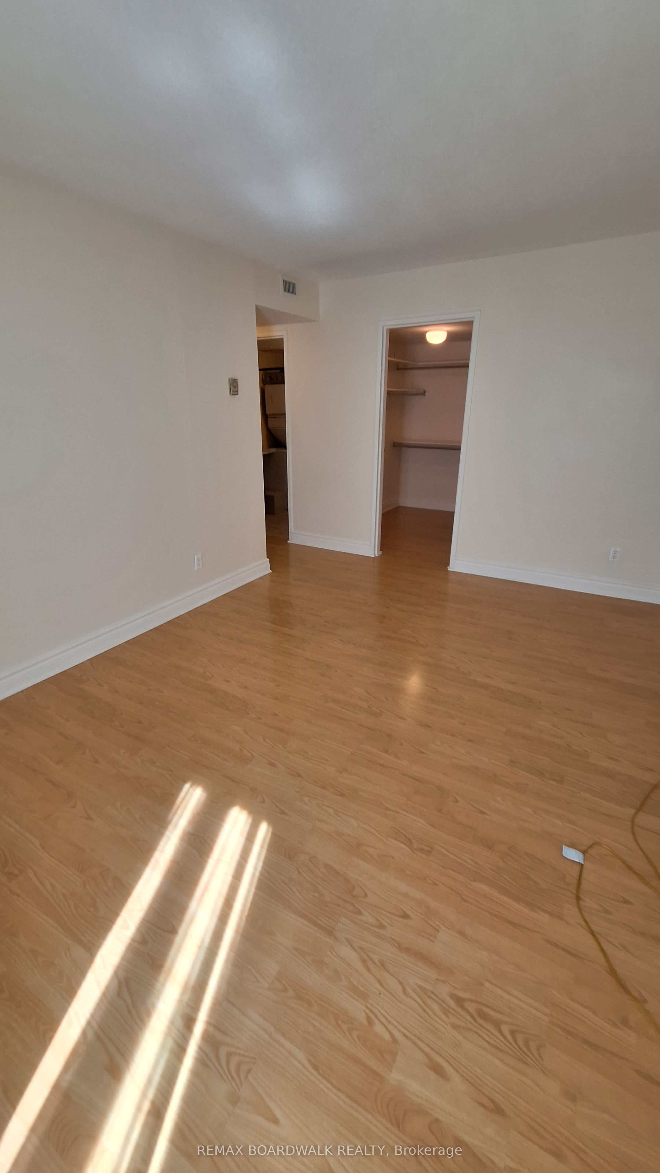 330 Centrum Boulevard 206 Property Photo 16