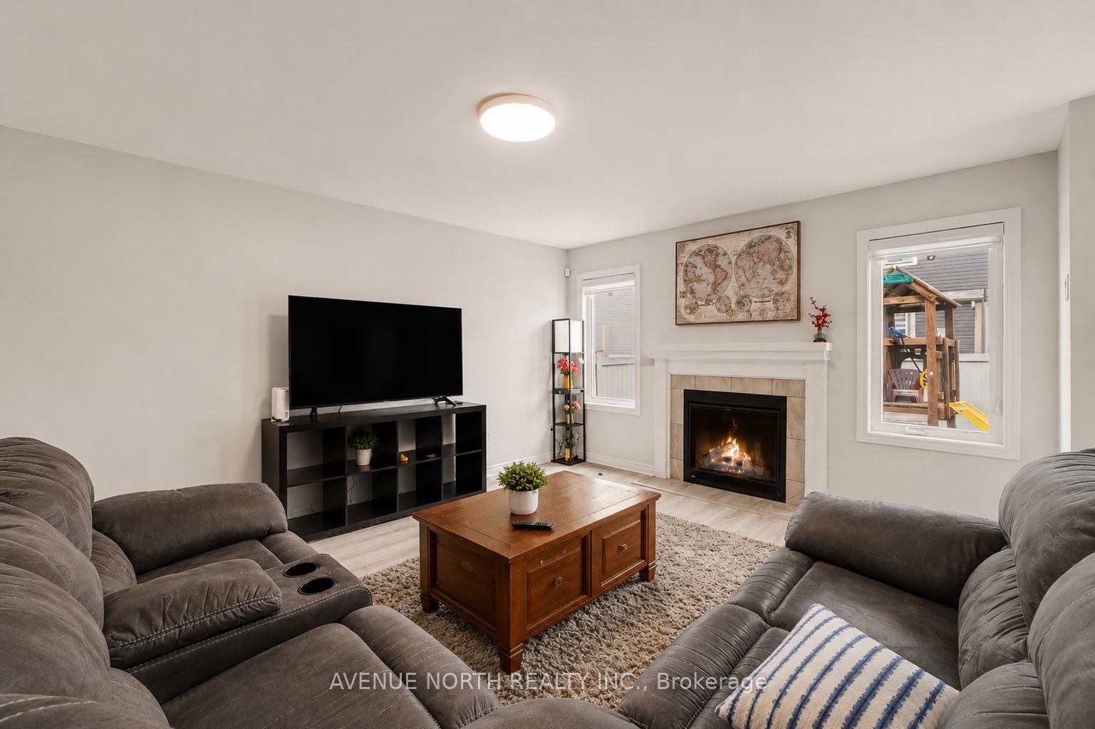 516 Arum Terrace Property Photo 18