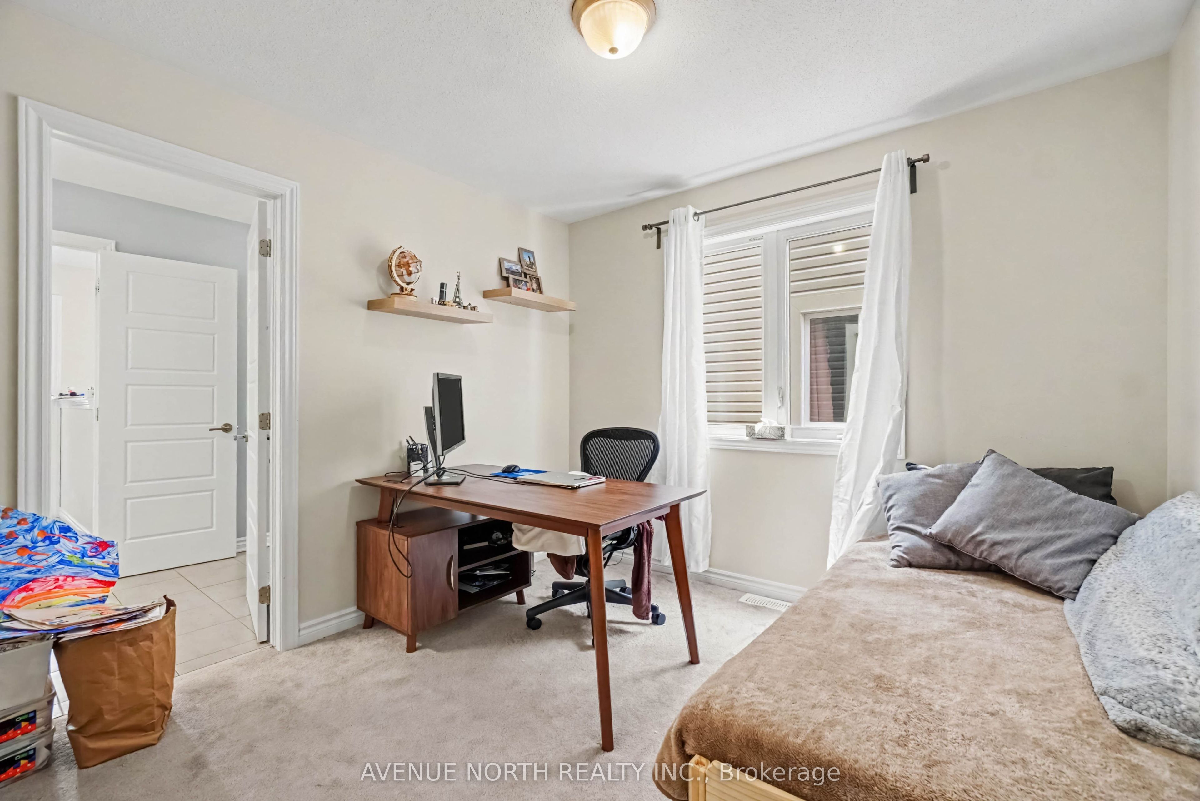 516 Arum Terrace Property Photo 26