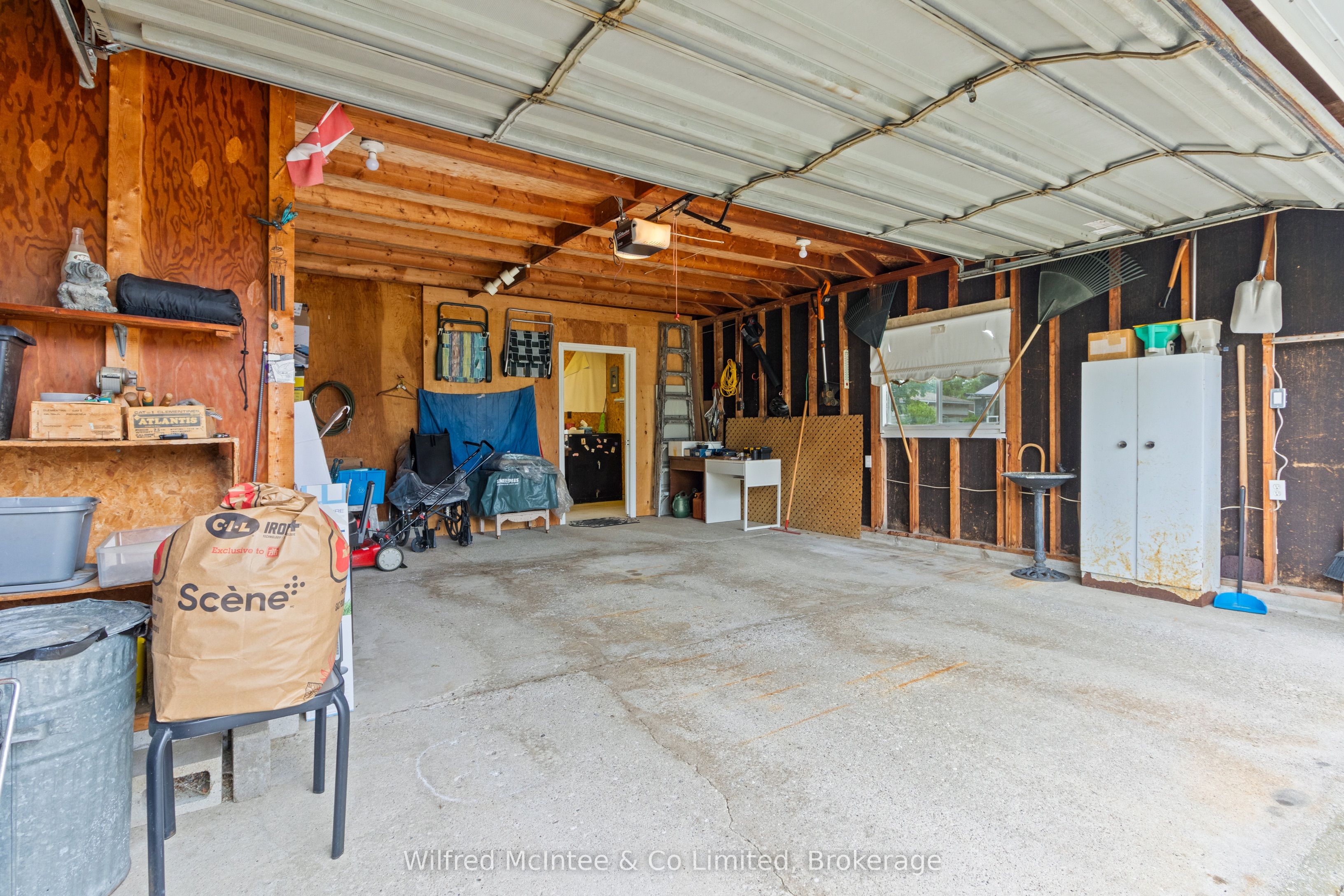 455 Bruce Street Property Photo 46
