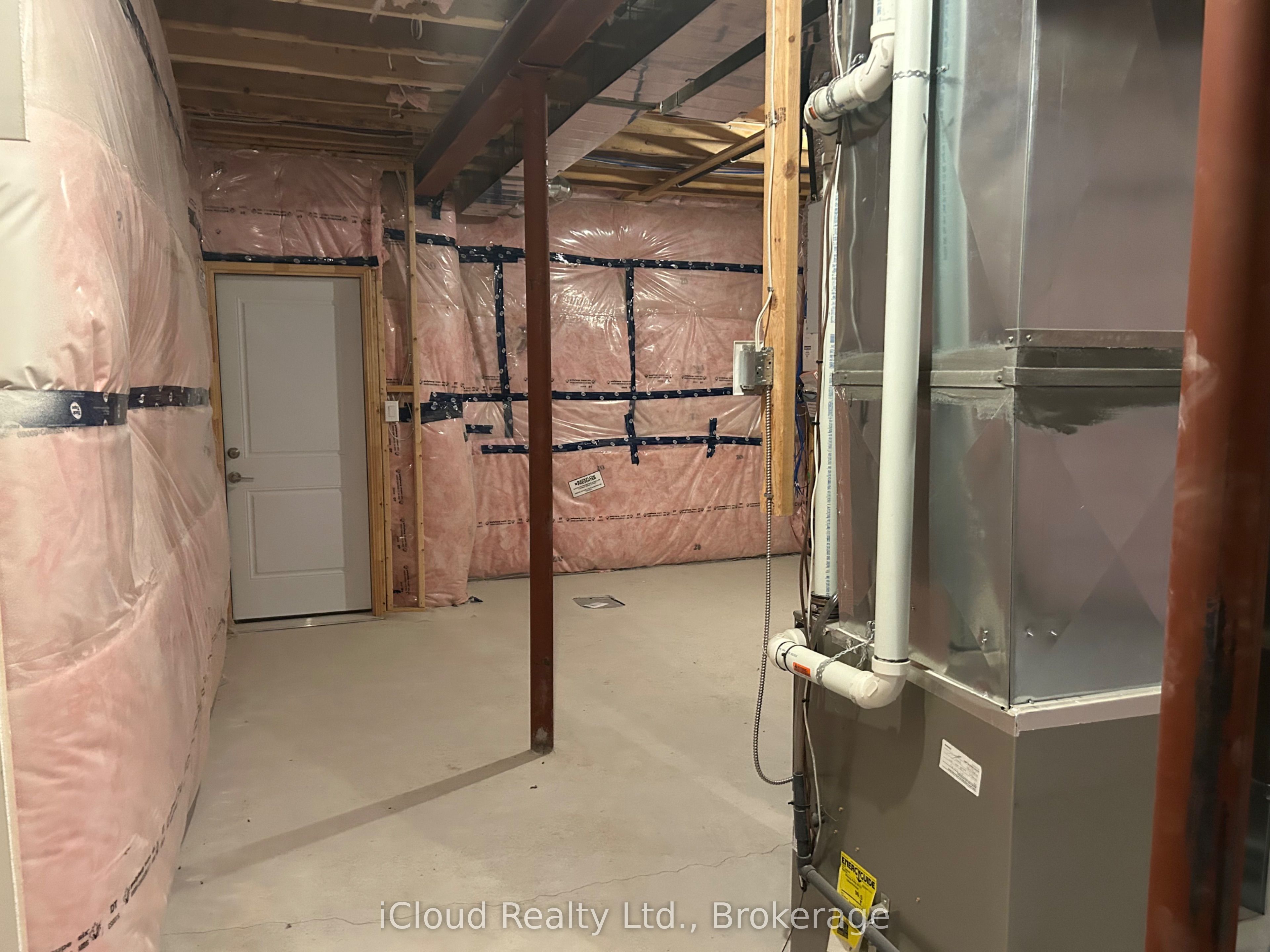 9306 White Oak Avenue Upper Property Photo 7