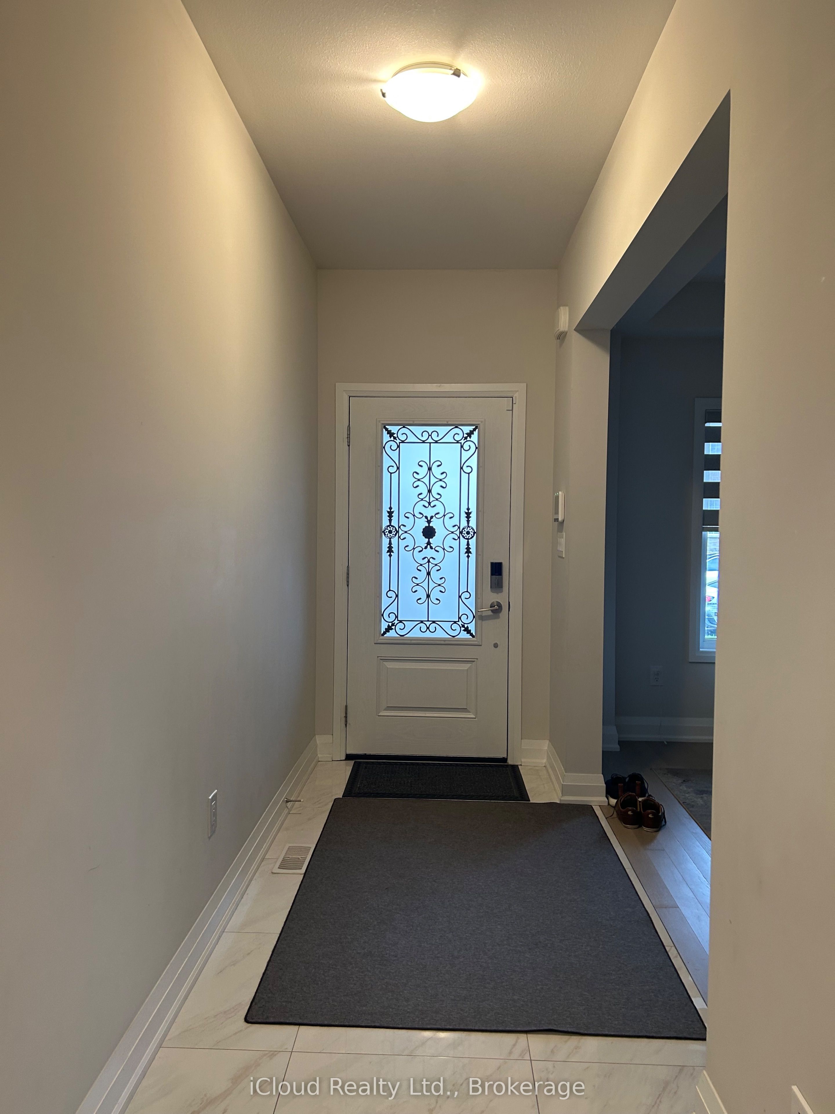 9306 White Oak Avenue Upper Property Photo 14