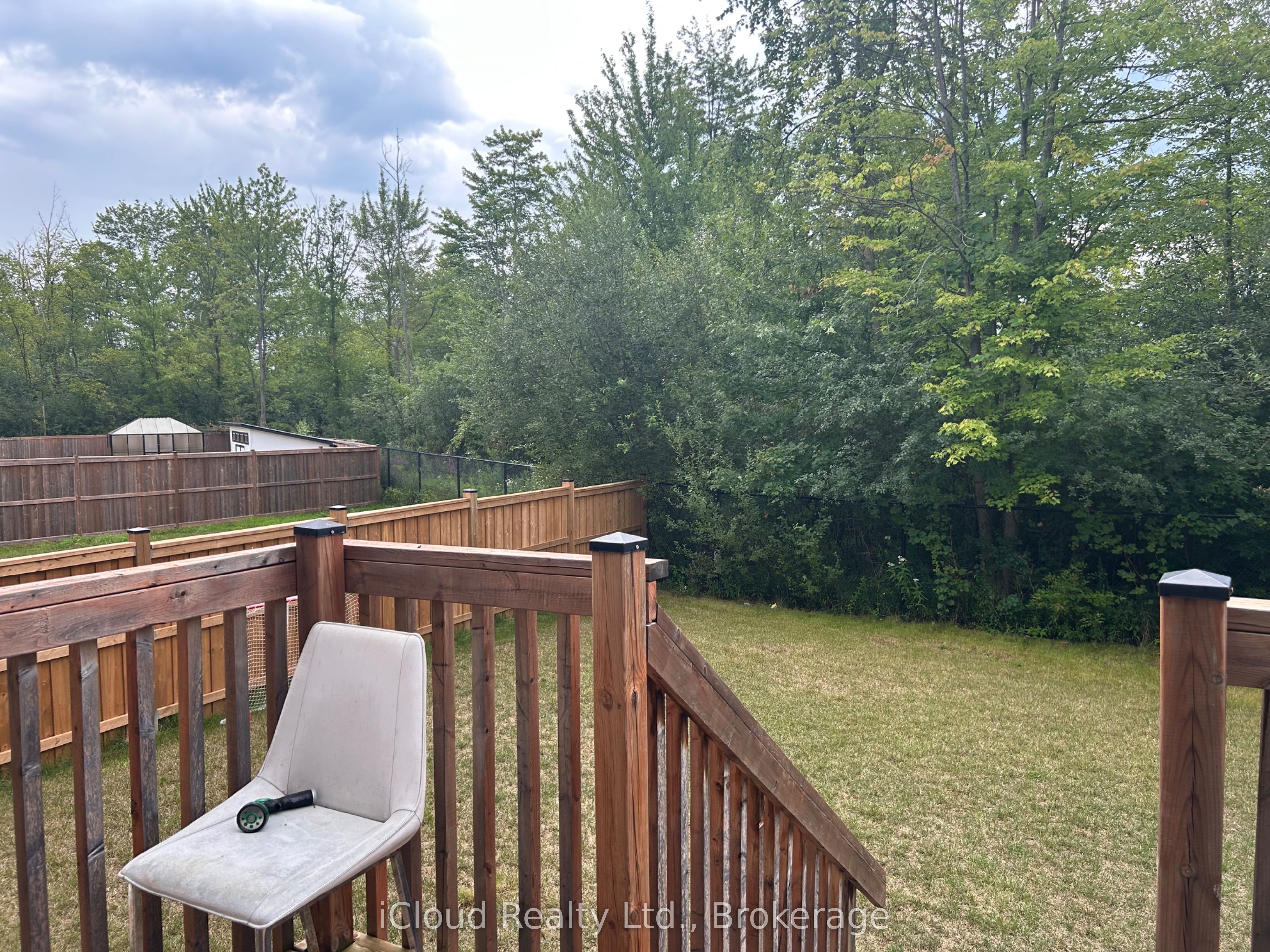 9306 White Oak Avenue Upper Property Photo 16