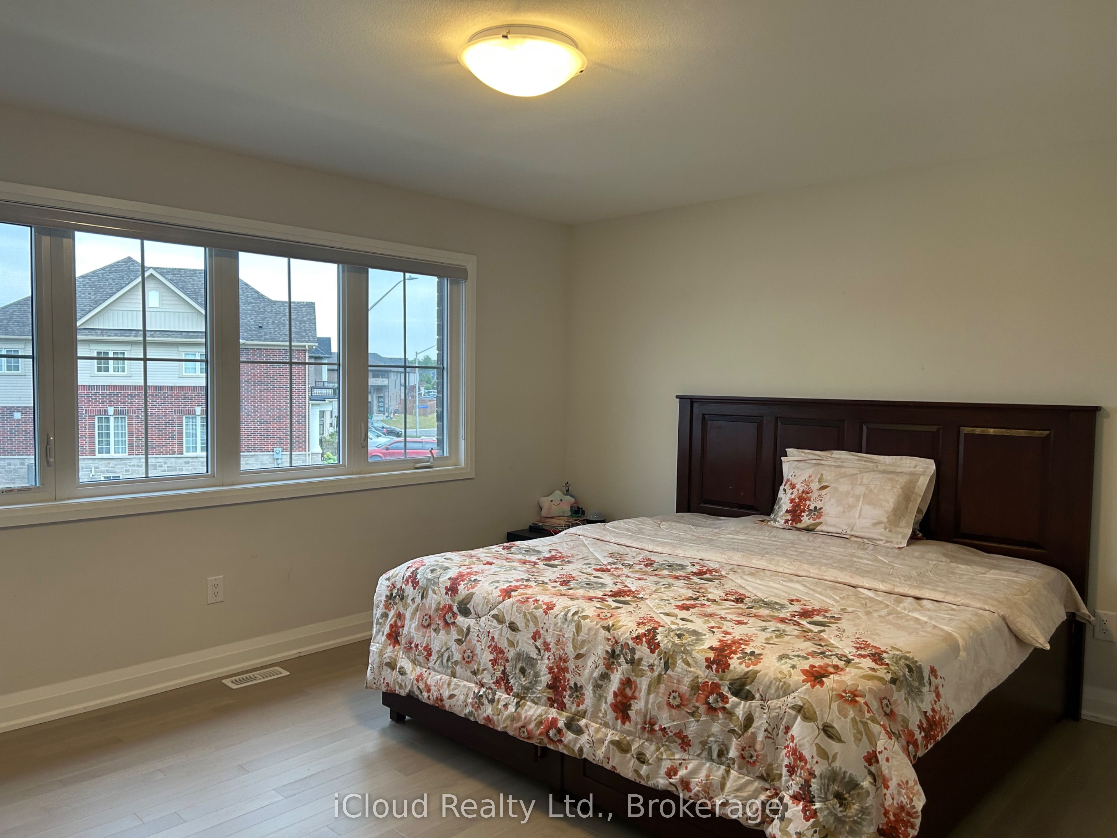 9306 White Oak Avenue Upper Property Photo 25