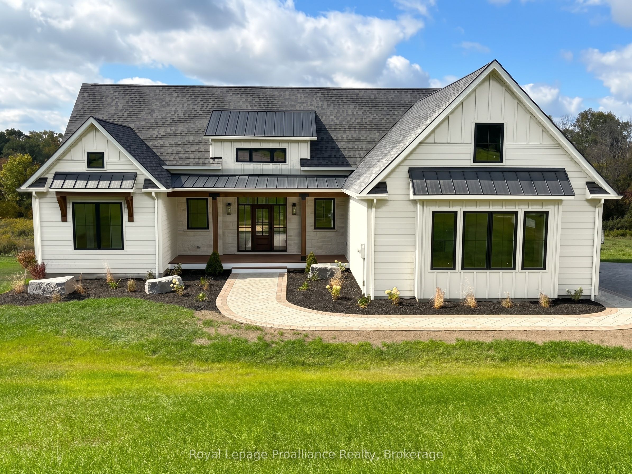 1567 Clearview Road Property Photo 1