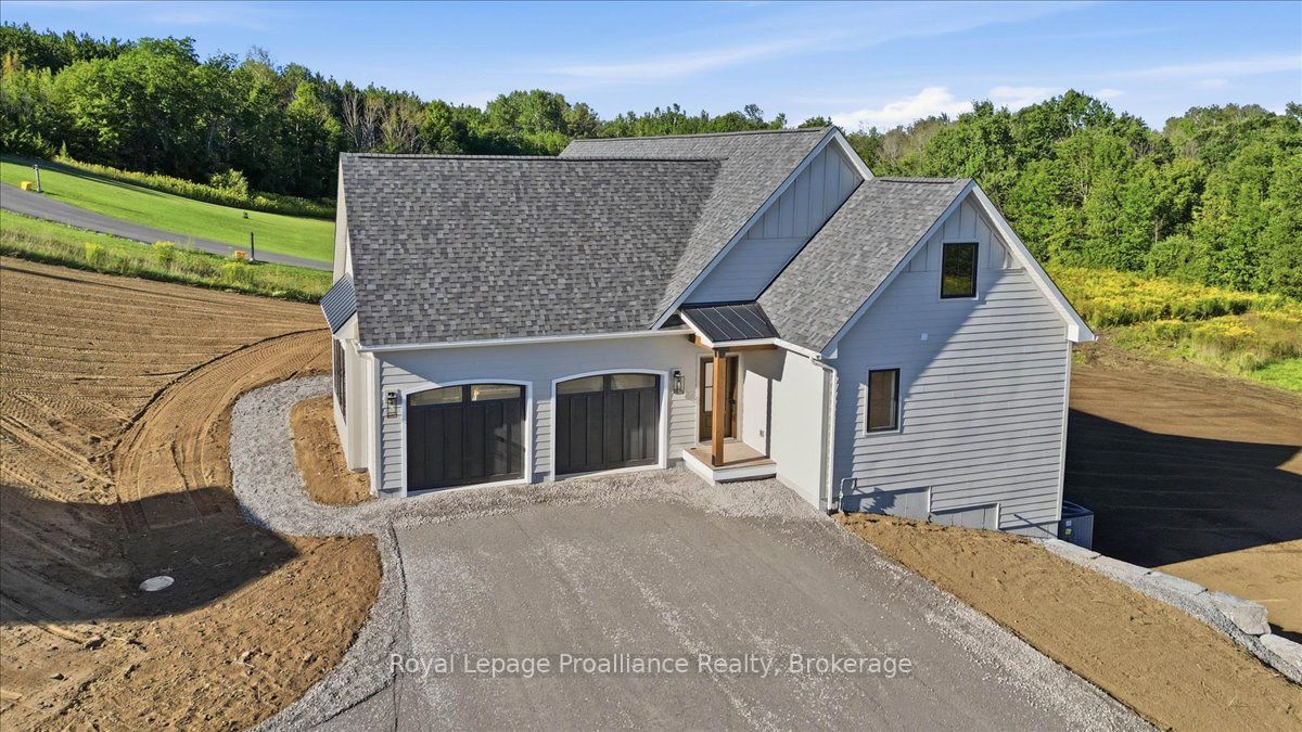 1567 Clearview Road Property Photo 4