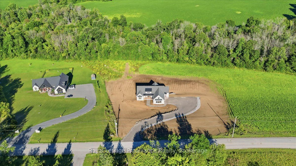 1567 Clearview Road Property Photo 5