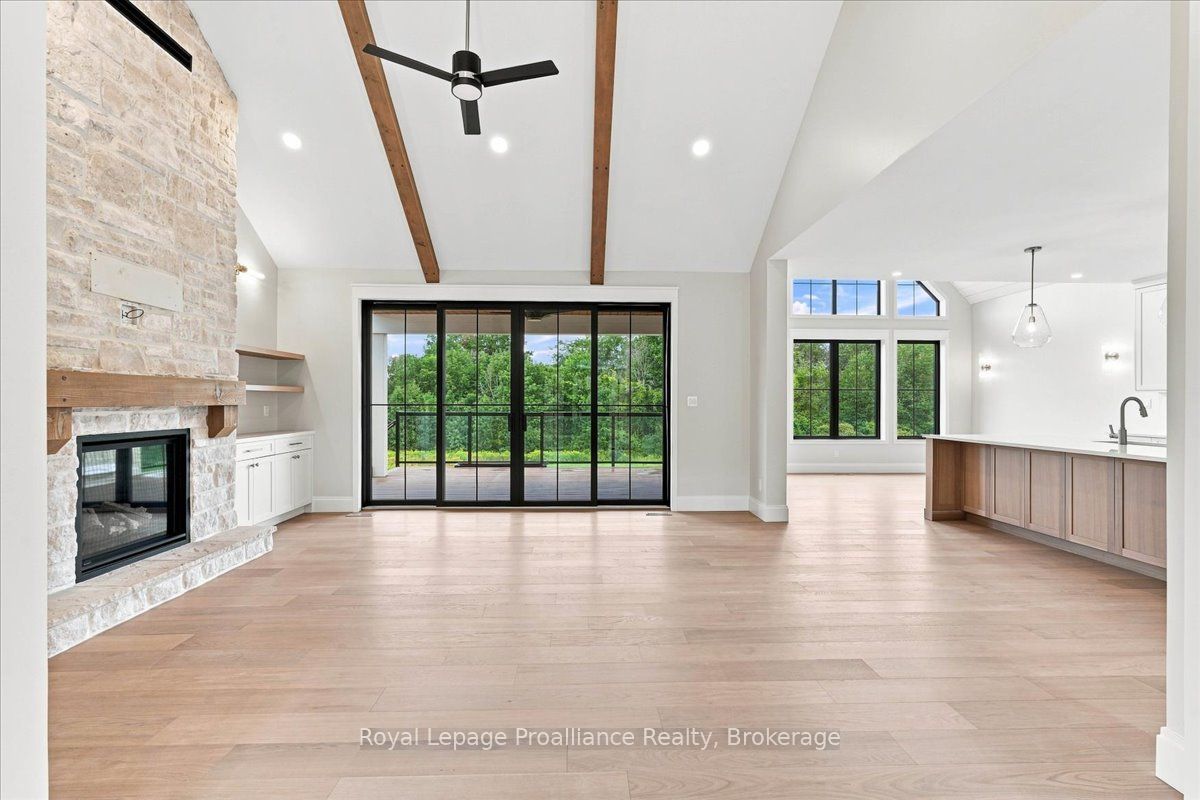 1567 Clearview Road Property Photo 8