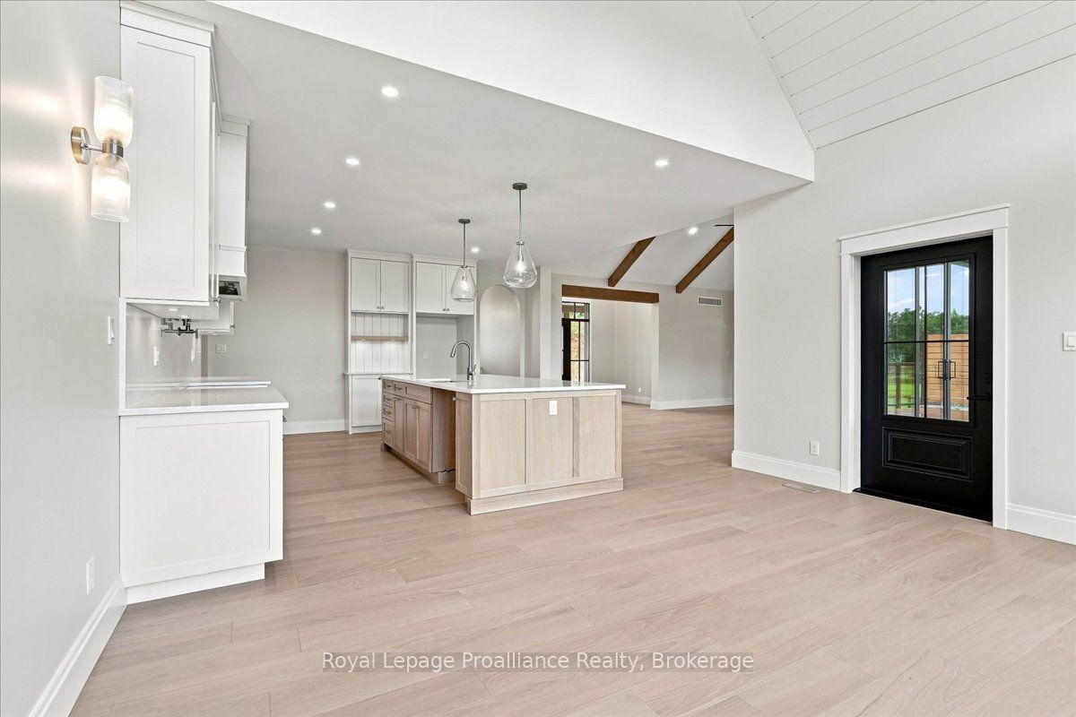 1567 Clearview Road Property Photo 13