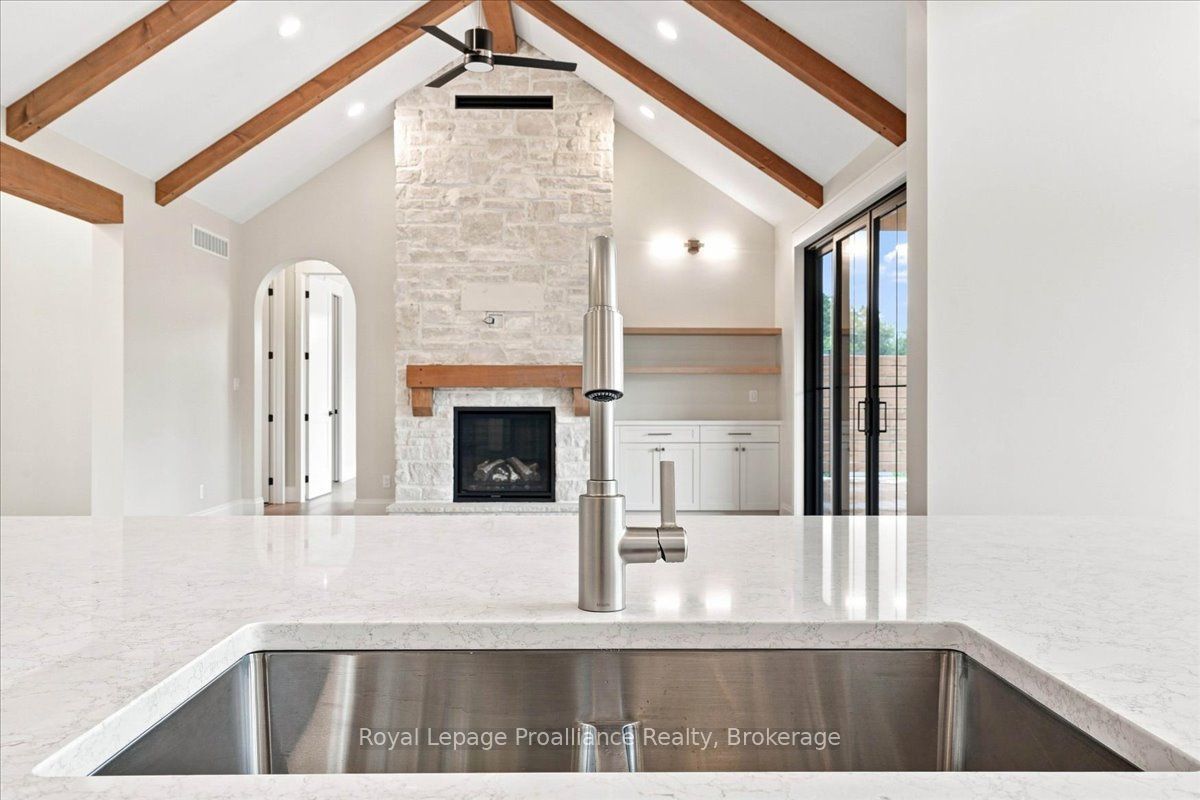 1567 Clearview Road Property Photo 16