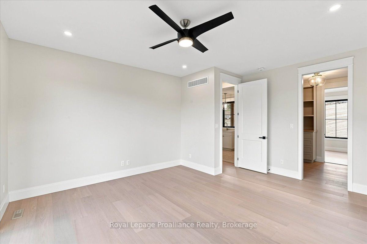 1567 Clearview Road Property Photo 26