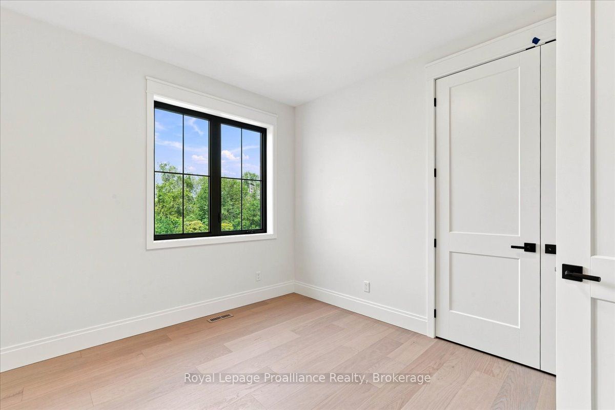 1567 Clearview Road Property Photo 32