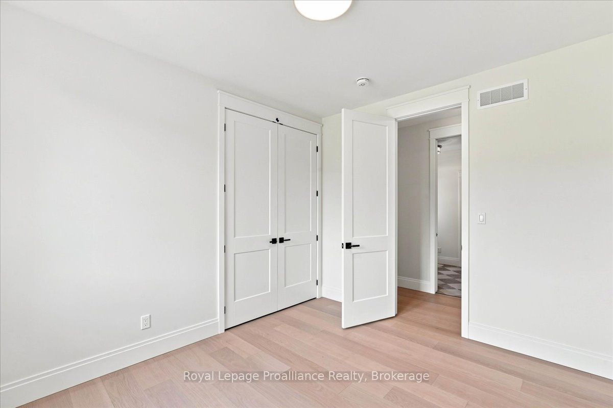 1567 Clearview Road Property Photo 33