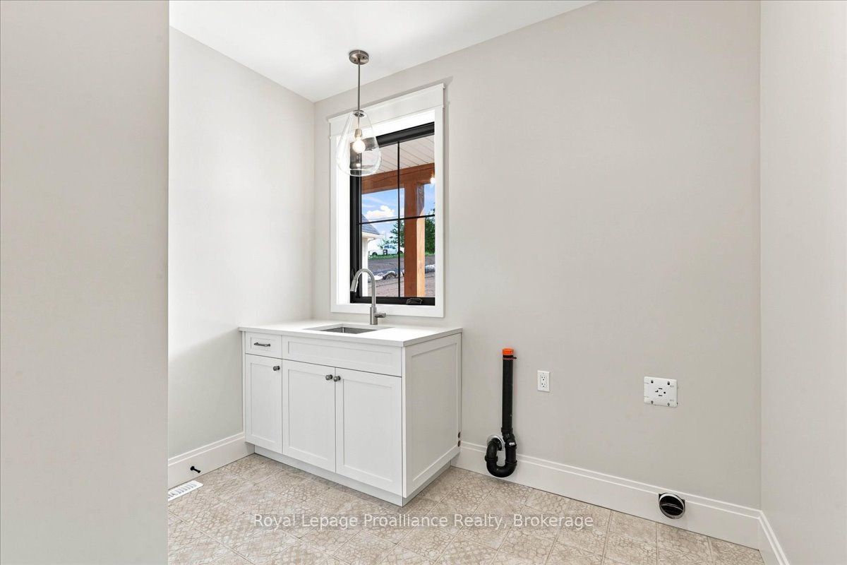 1567 Clearview Road Property Photo 38