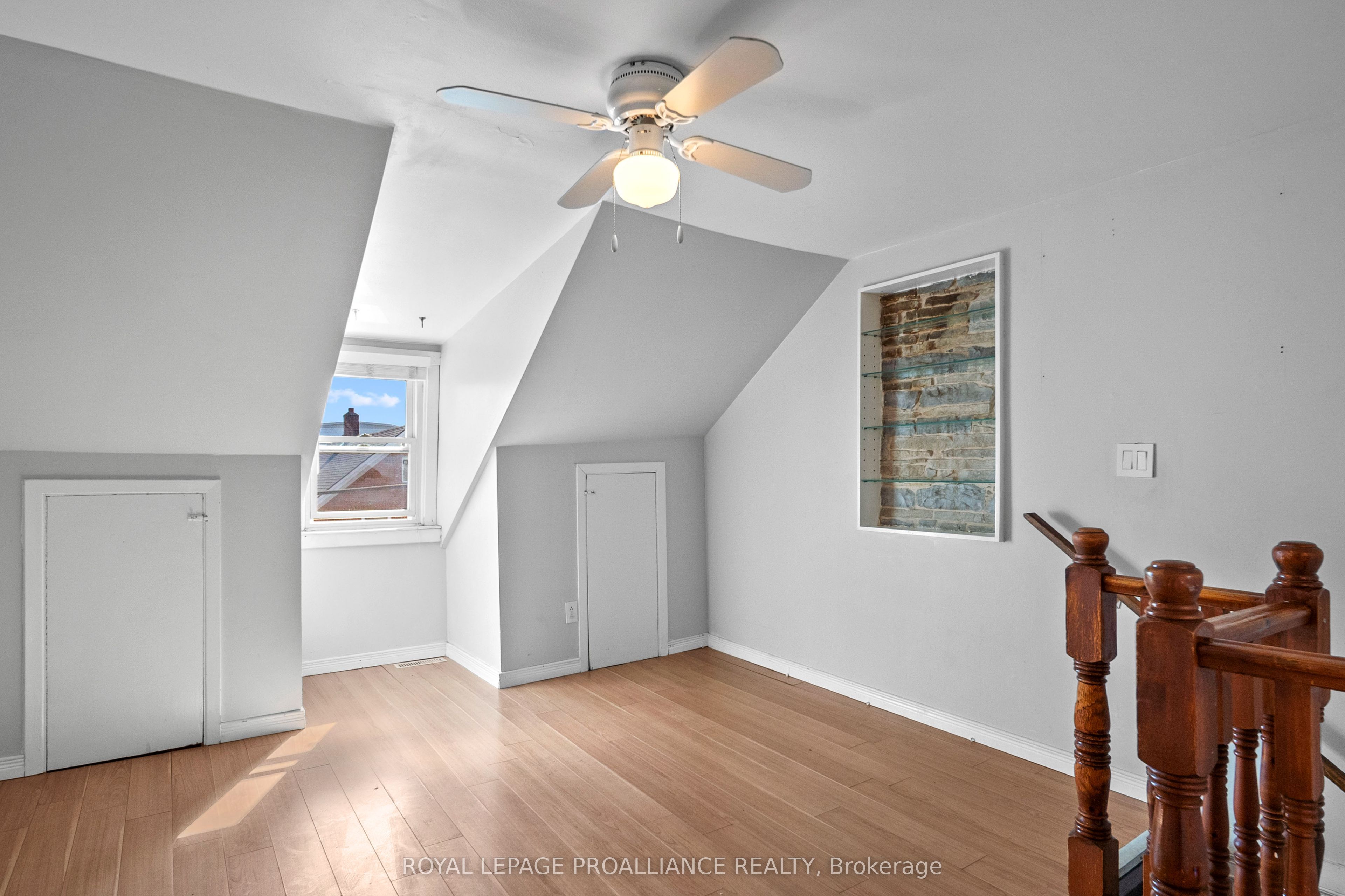 10 Rideau Street Property Photo 25
