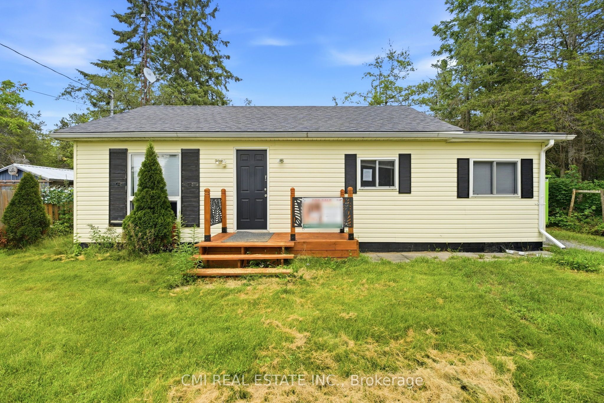 977 County Rd 38 Property Photo 2