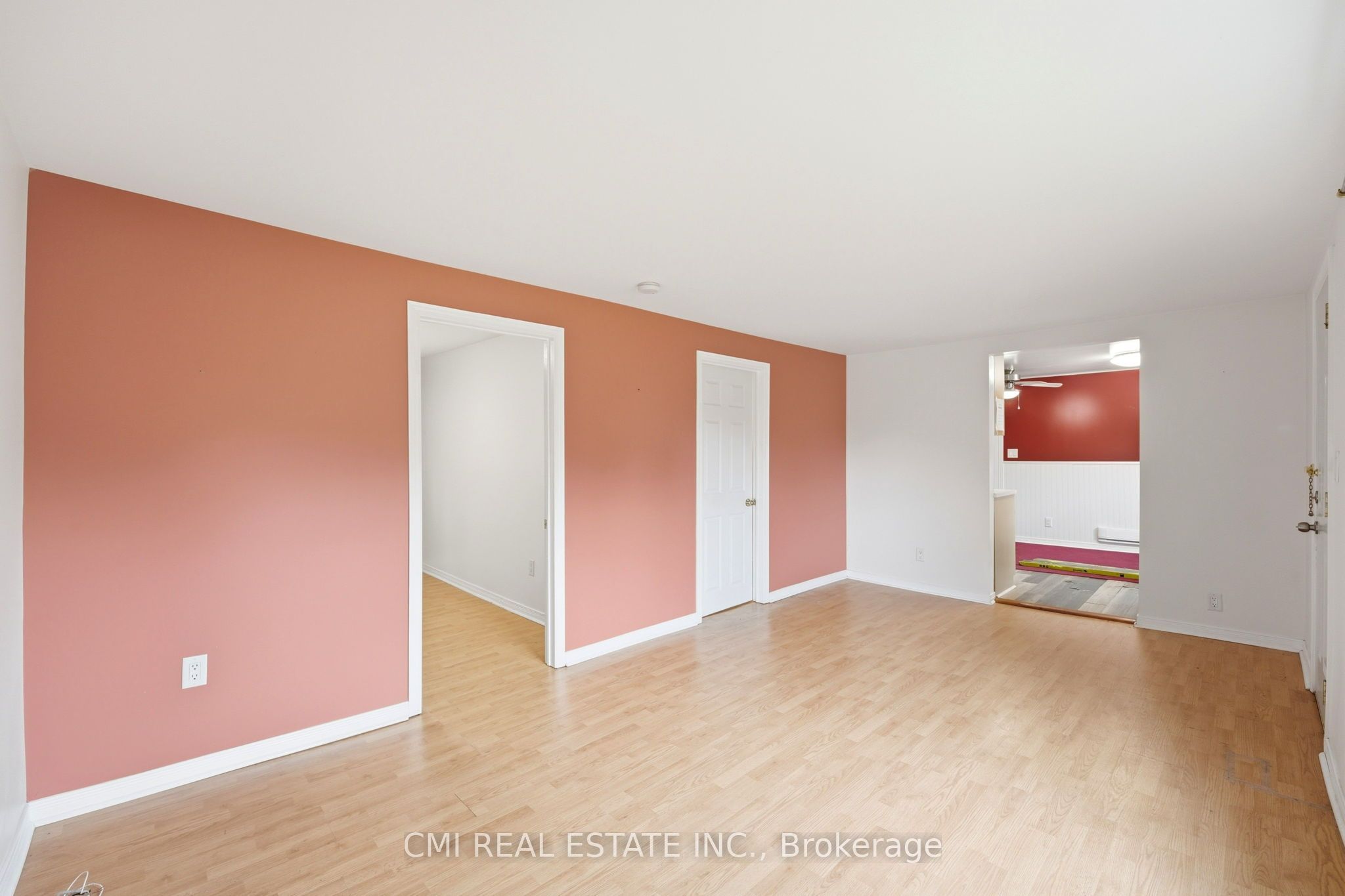 977 County Rd 38 Property Photo 10