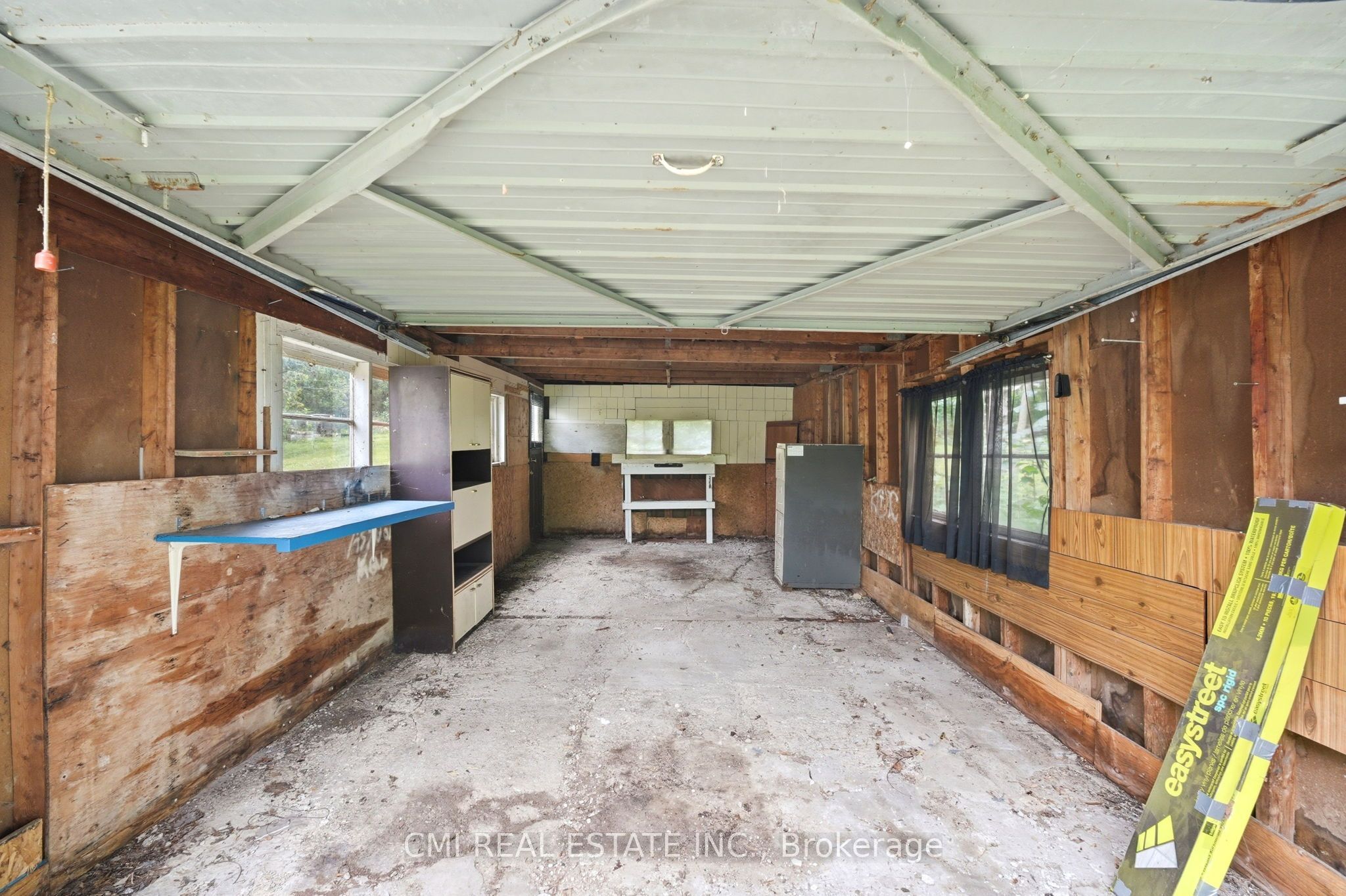 977 County Rd 38 Property Photo 25