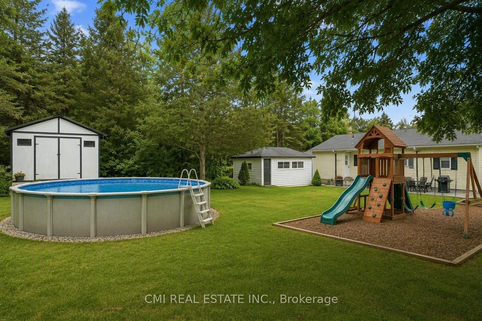 977 County Rd 38 Property Photo 31