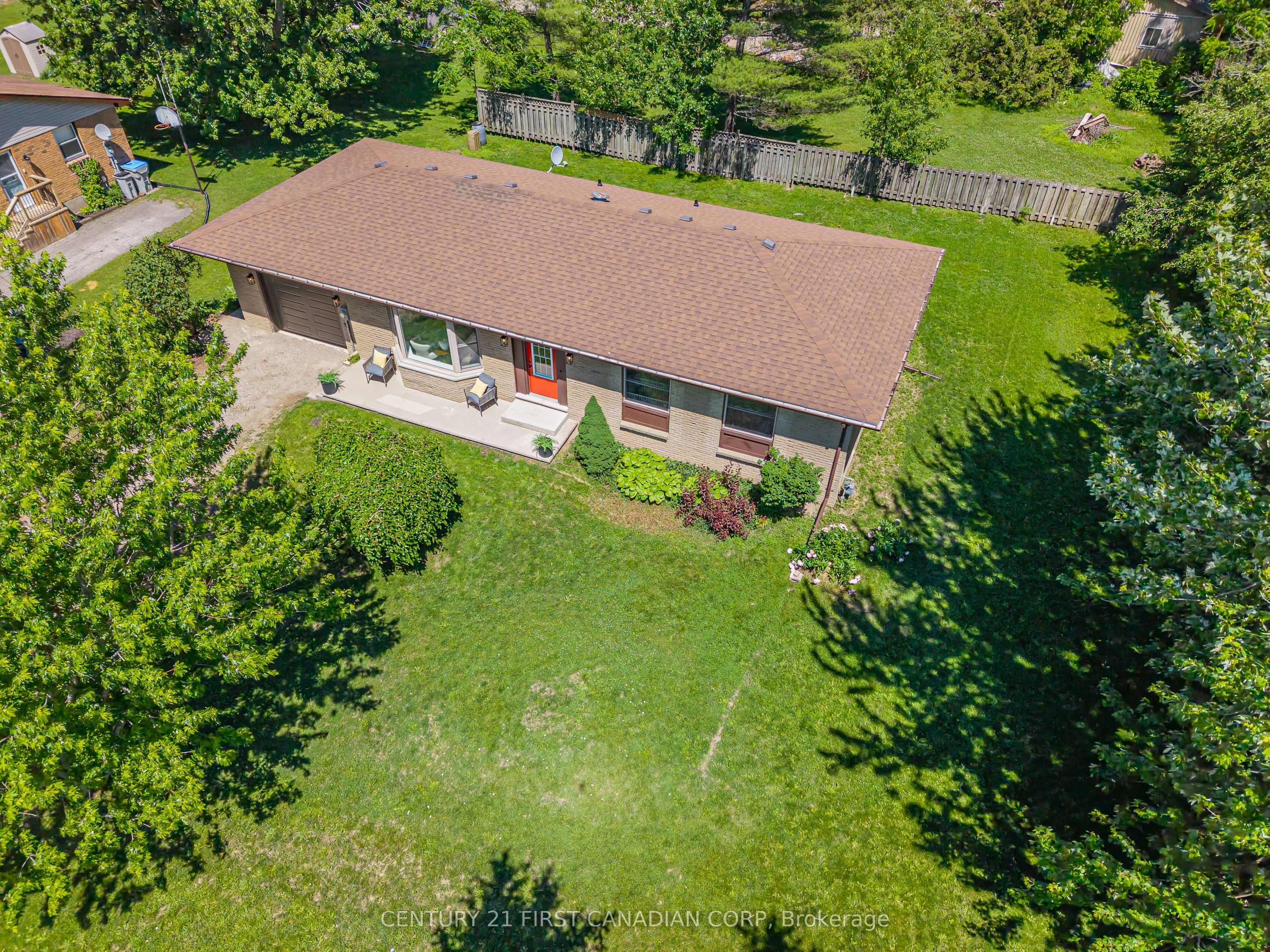 34314 Denfield Road Property Photo 1