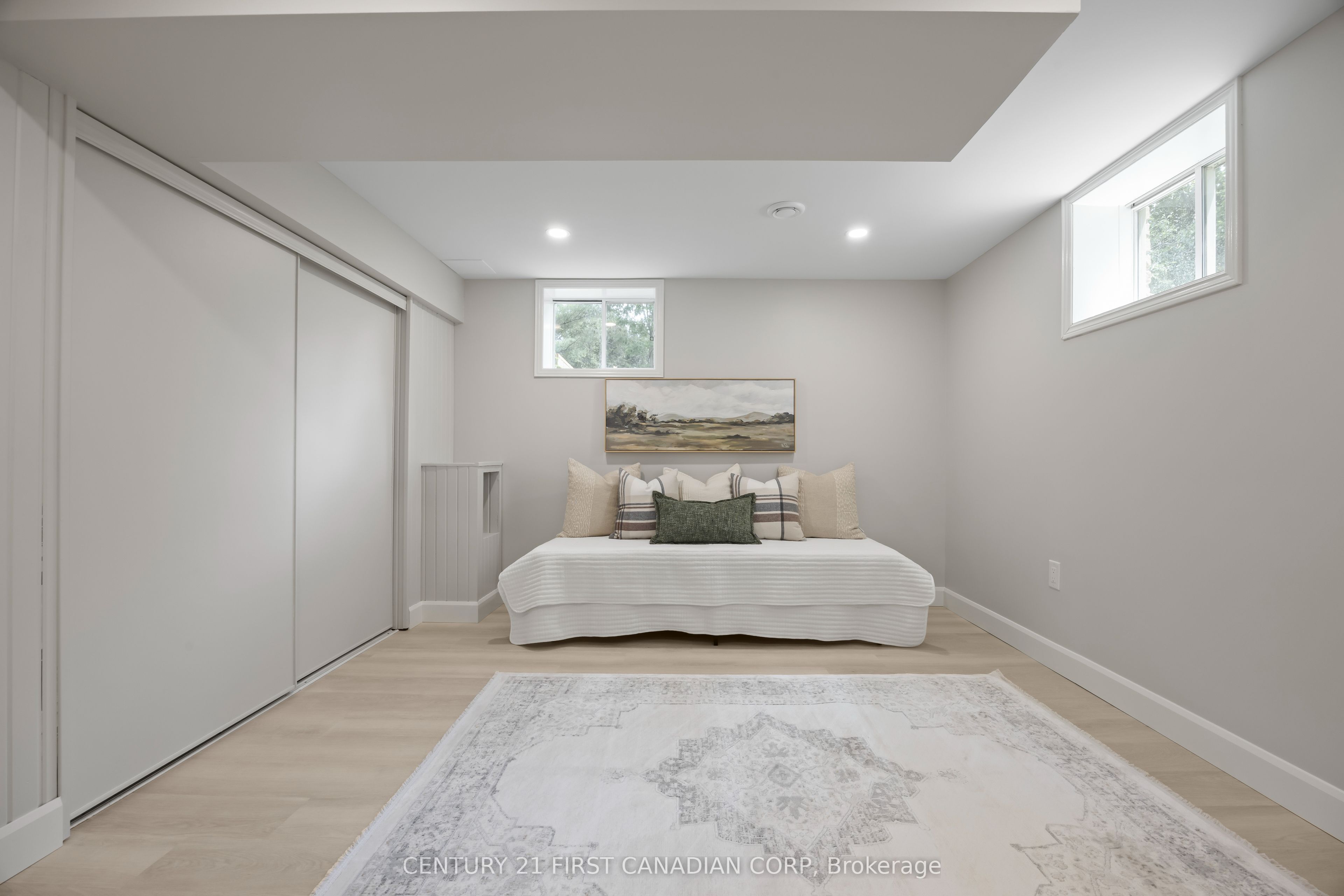 34314 Denfield Road Property Photo 32