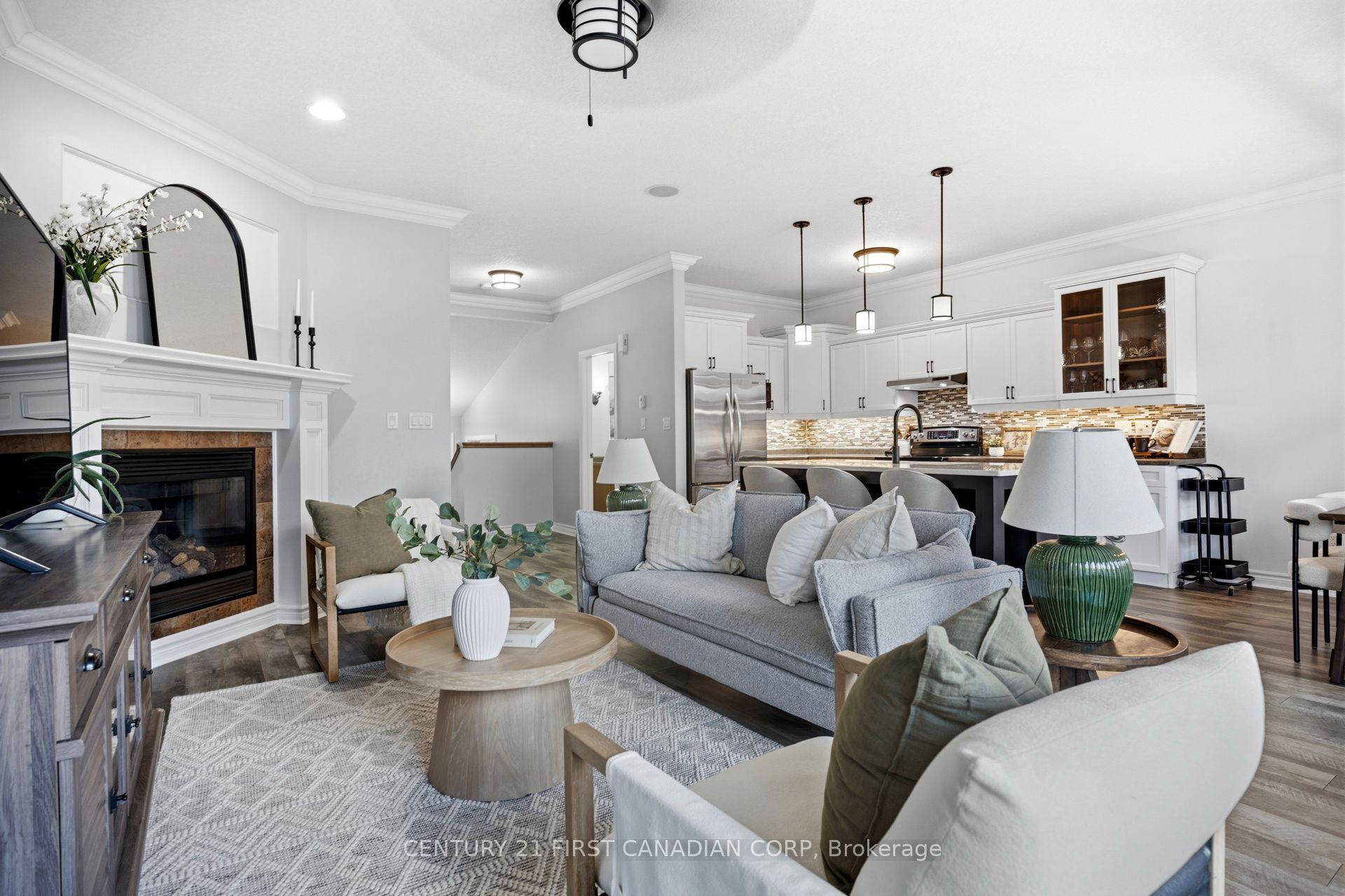 292 Walnut Street Property Photo 12