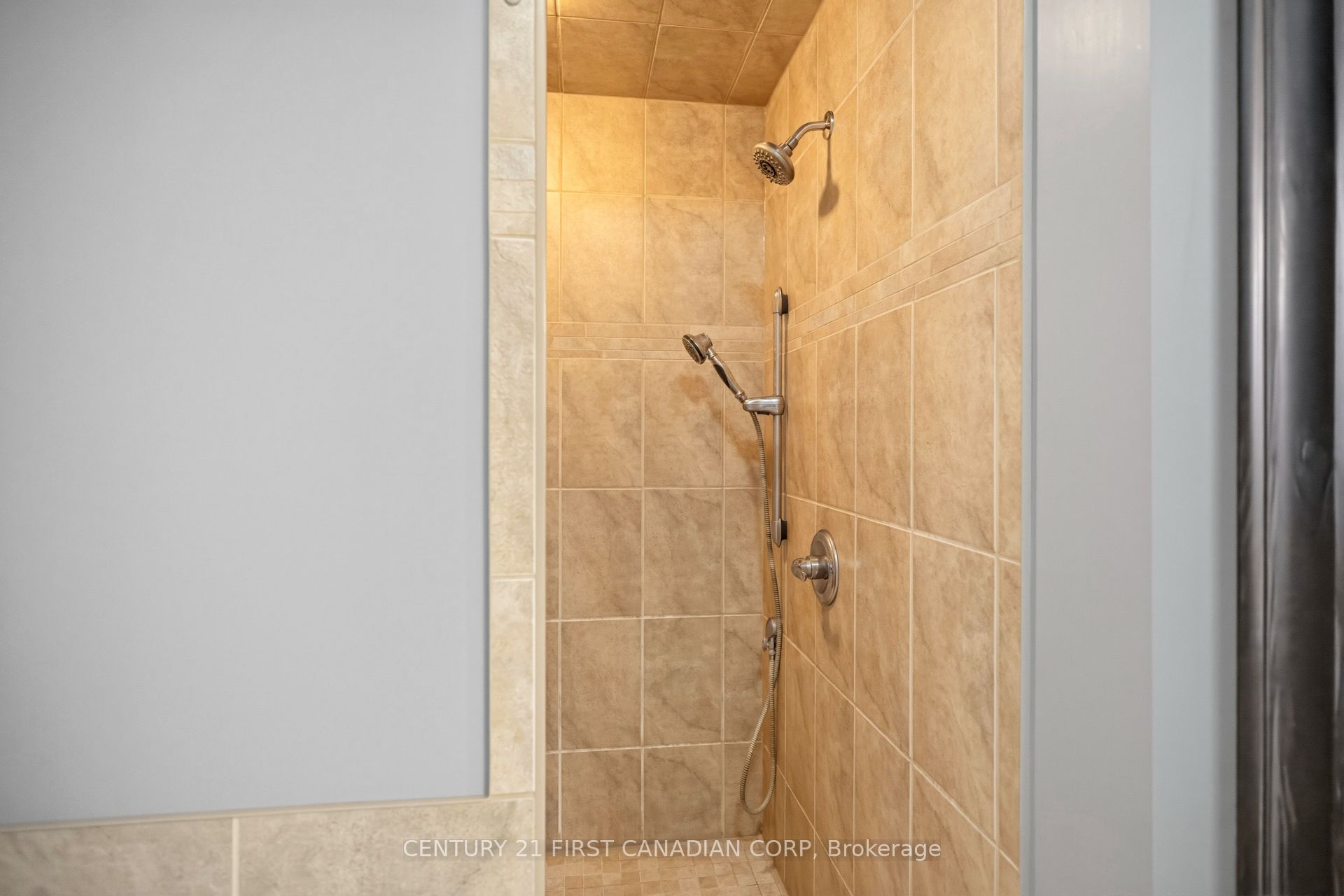 292 Walnut Street Property Photo 17