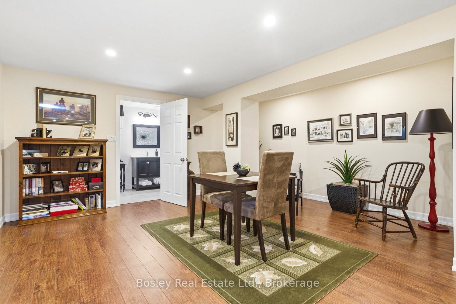 35 Trefusis Street Property Photo 31