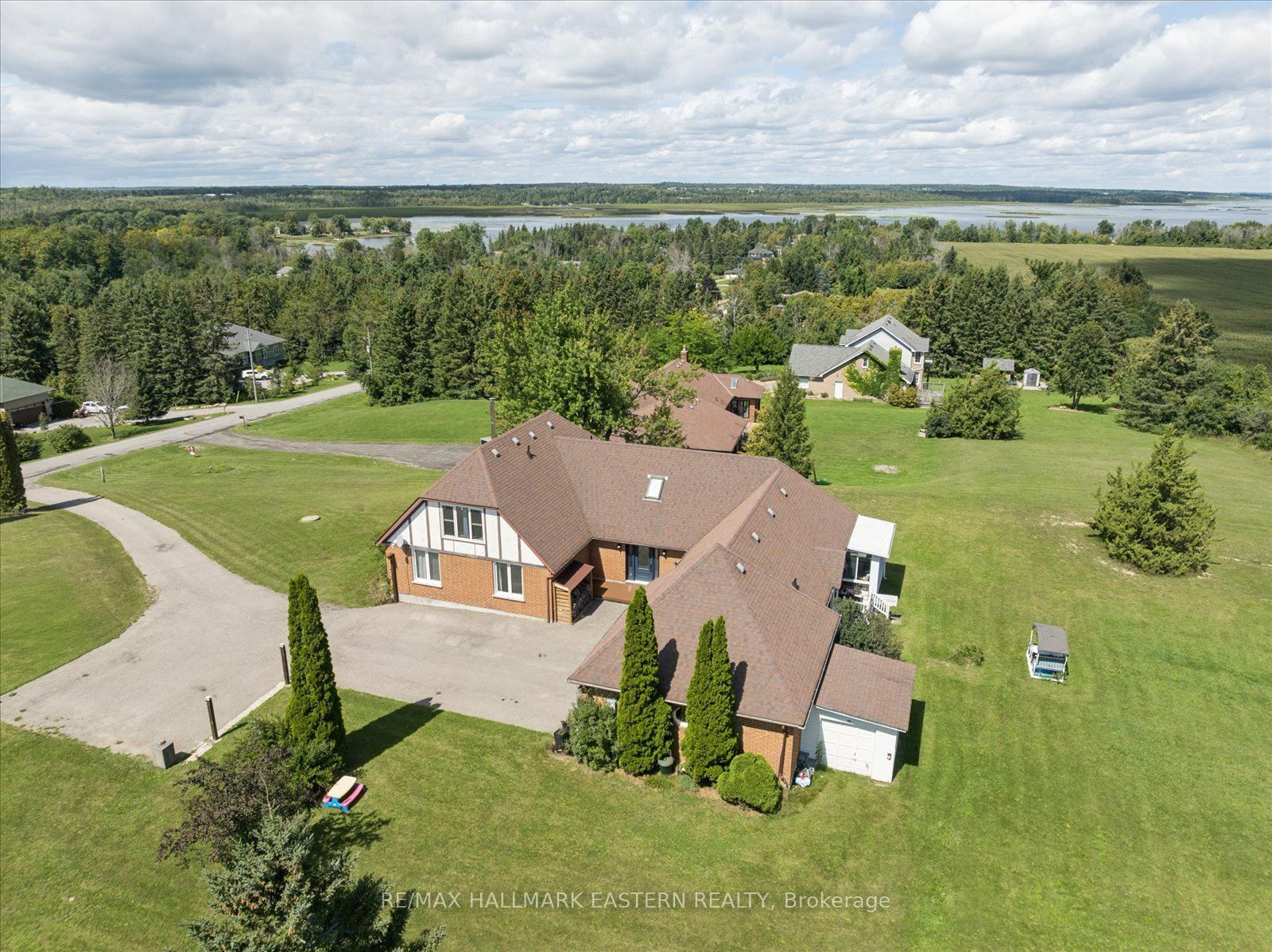 49 Grandview Drive Property Photo 1