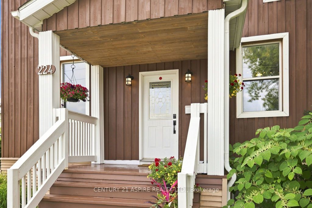 224 Nelson Street Property Photo 4
