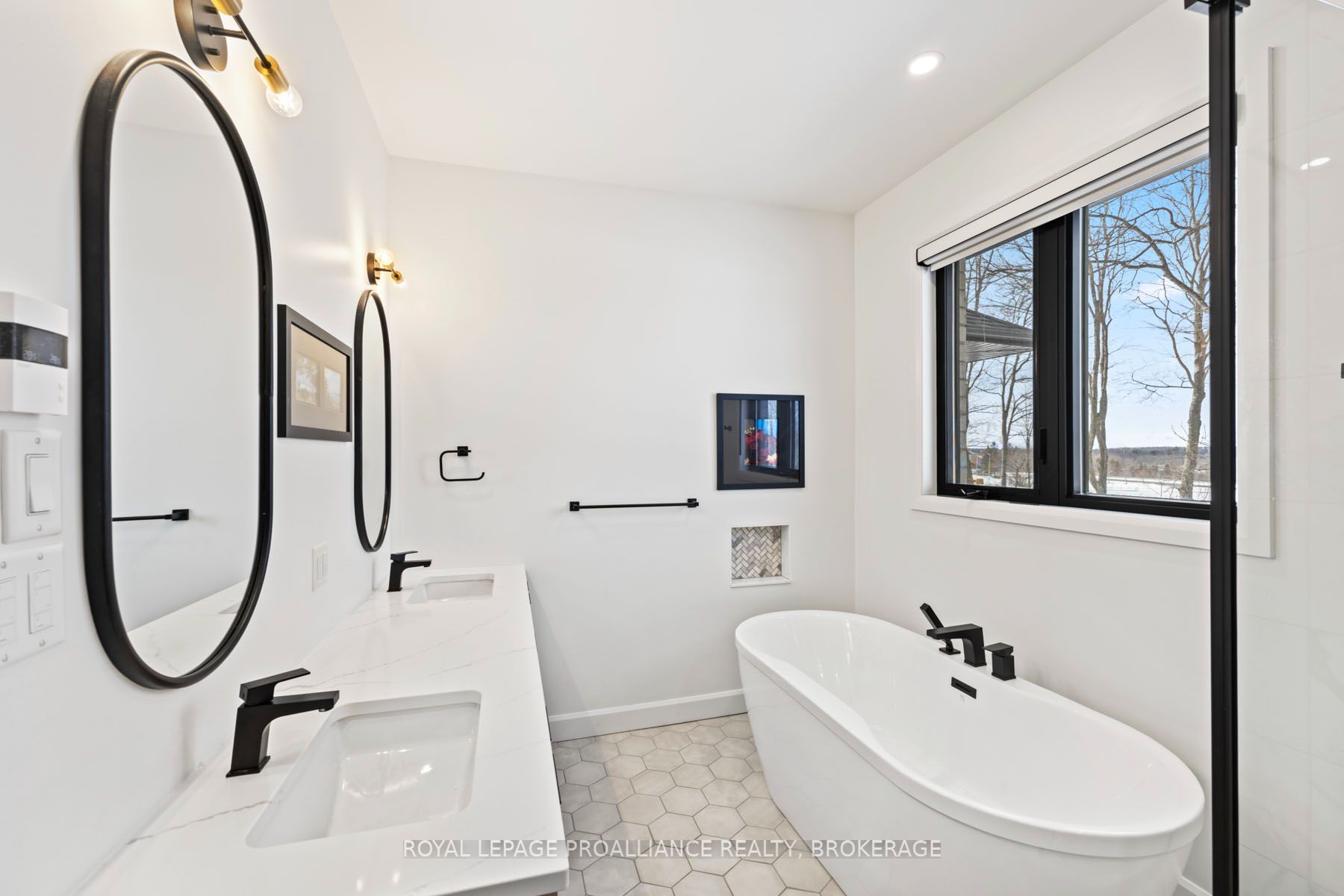 1259 Carfa Crescent Property Photo 45