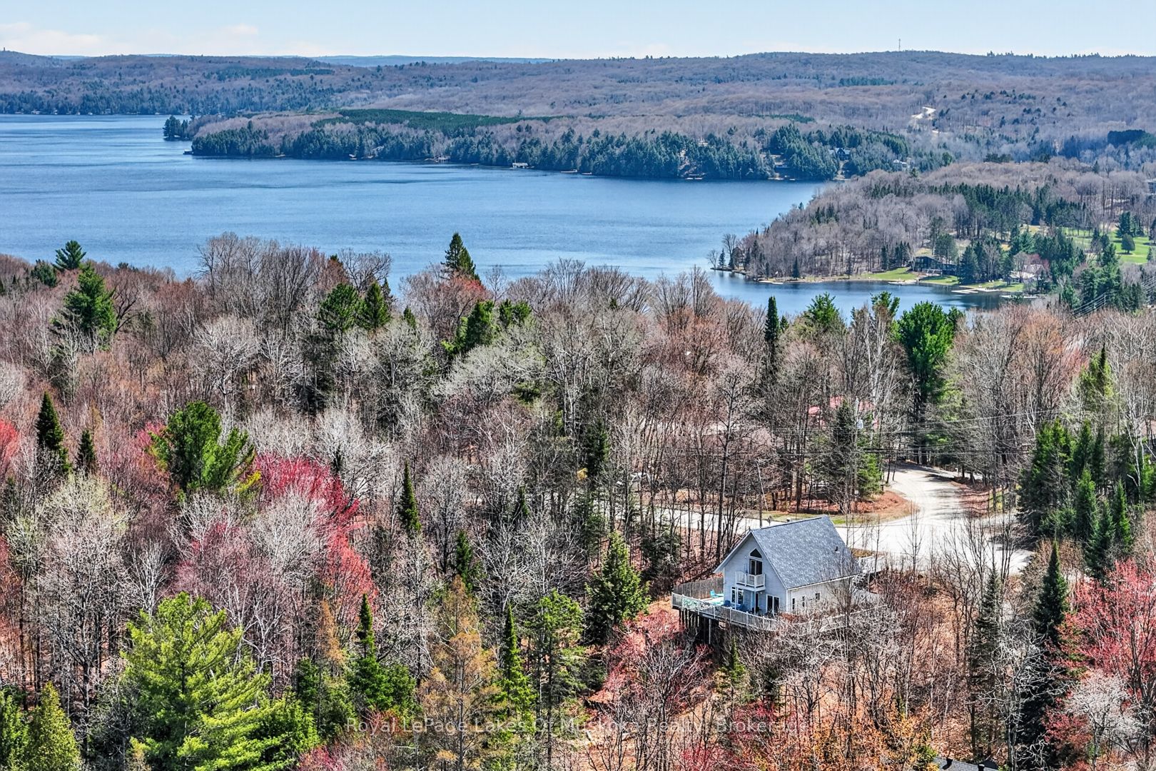 1616 Skyline Drive Property Photo 3
