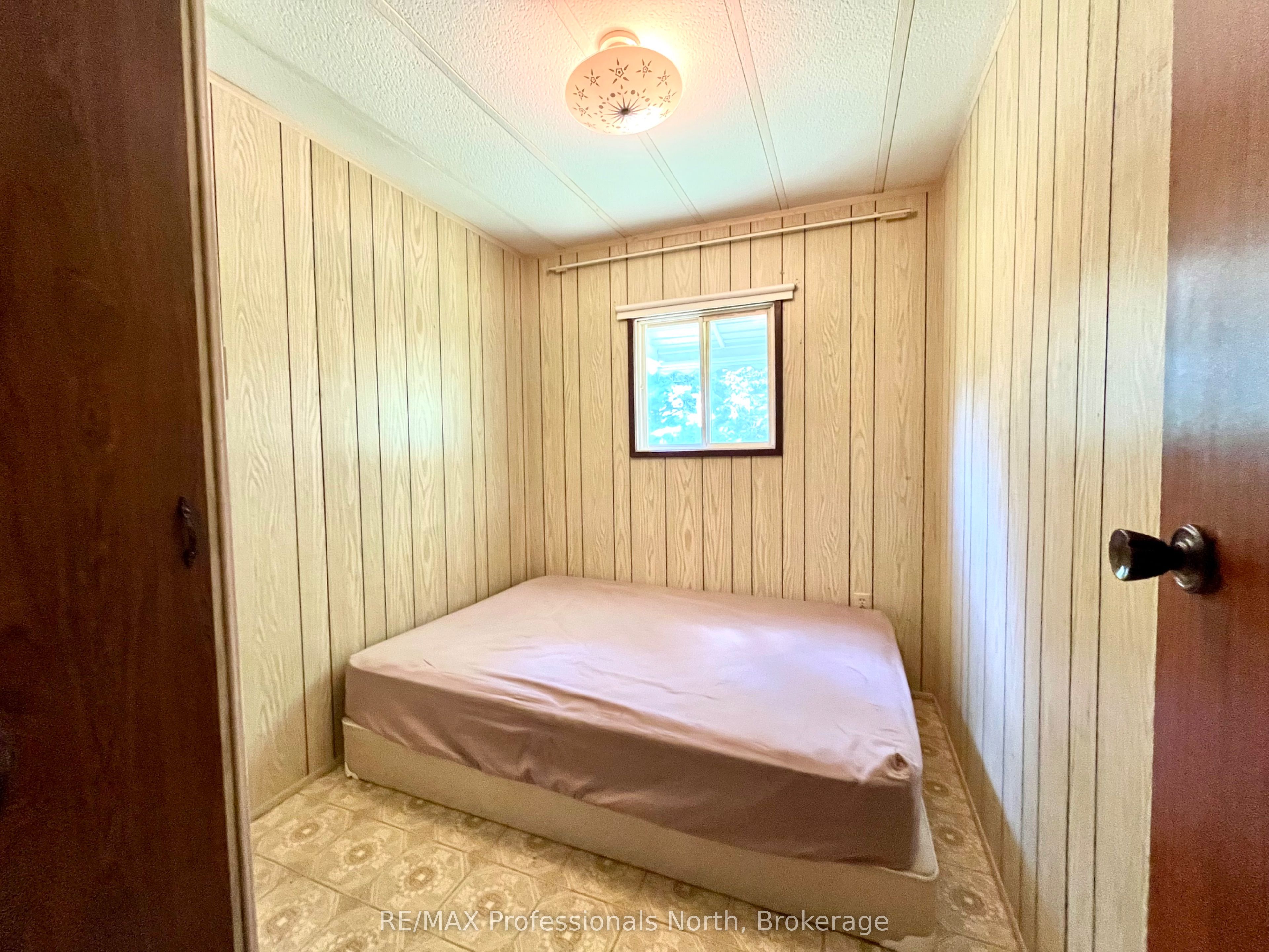 1053 Seventh Lane Property Photo 33