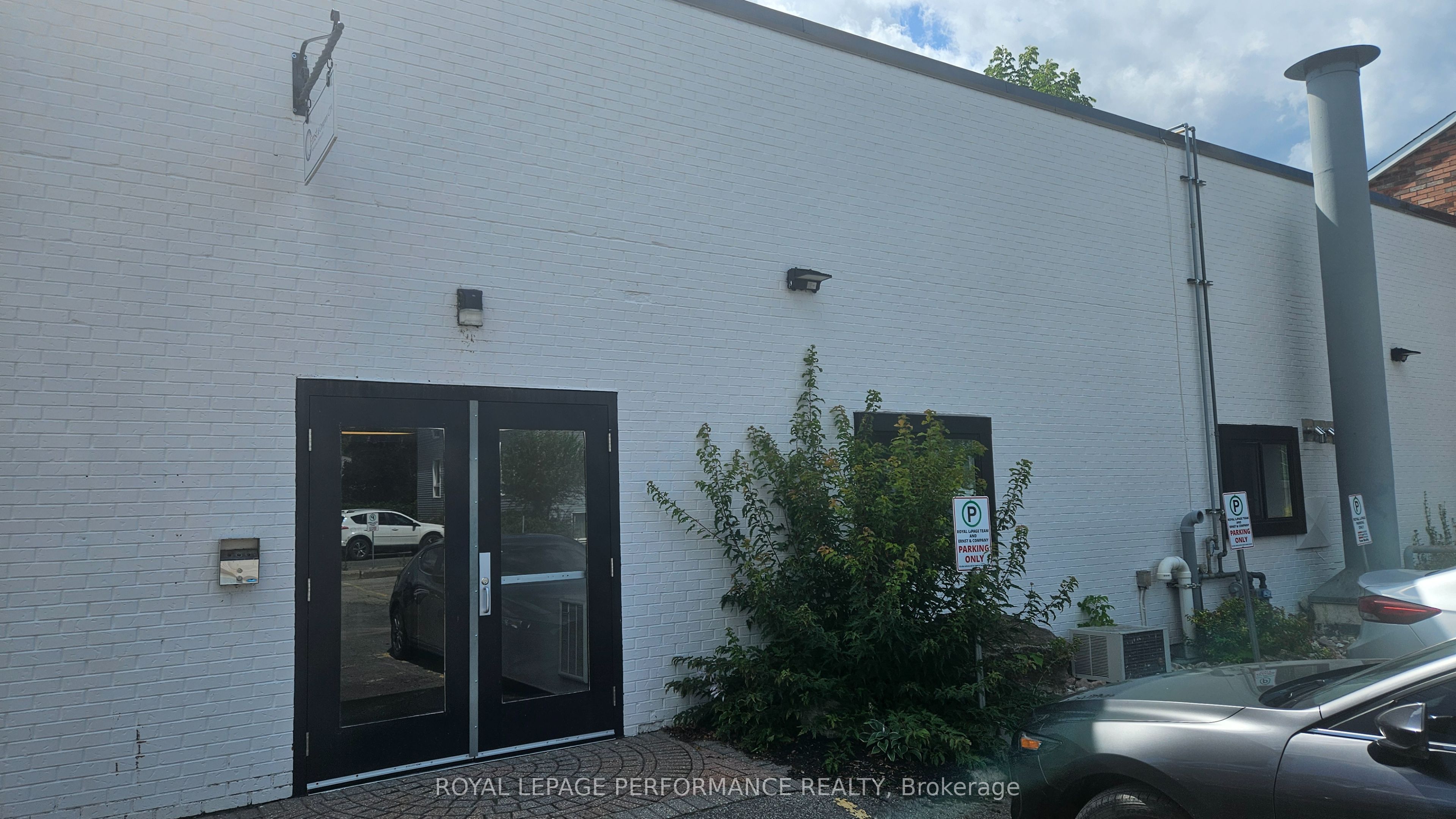 139 Prescott Street Property Photo 1