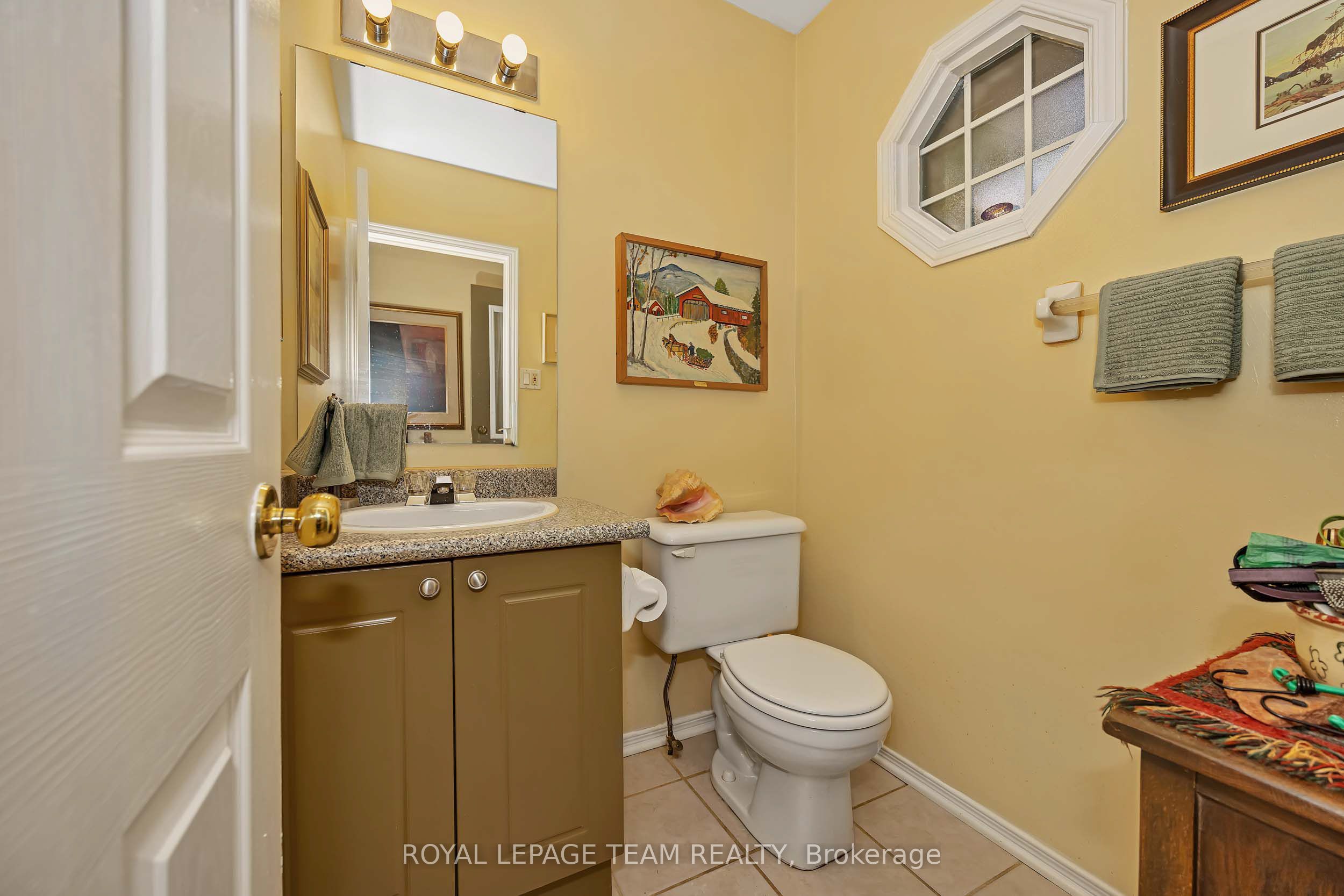 28 Monterey Drive Property Photo 6