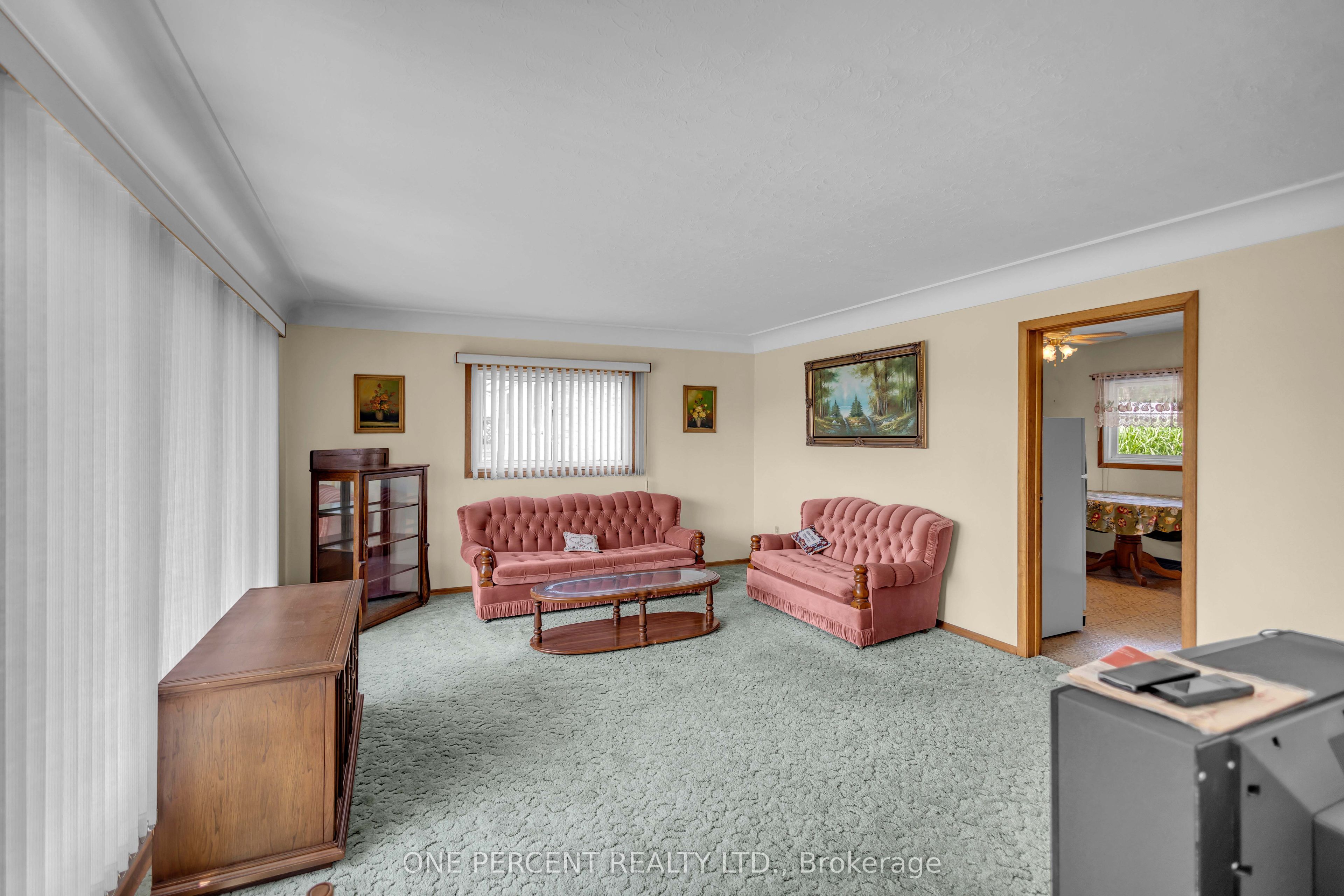 55 Young Street Property Photo 13