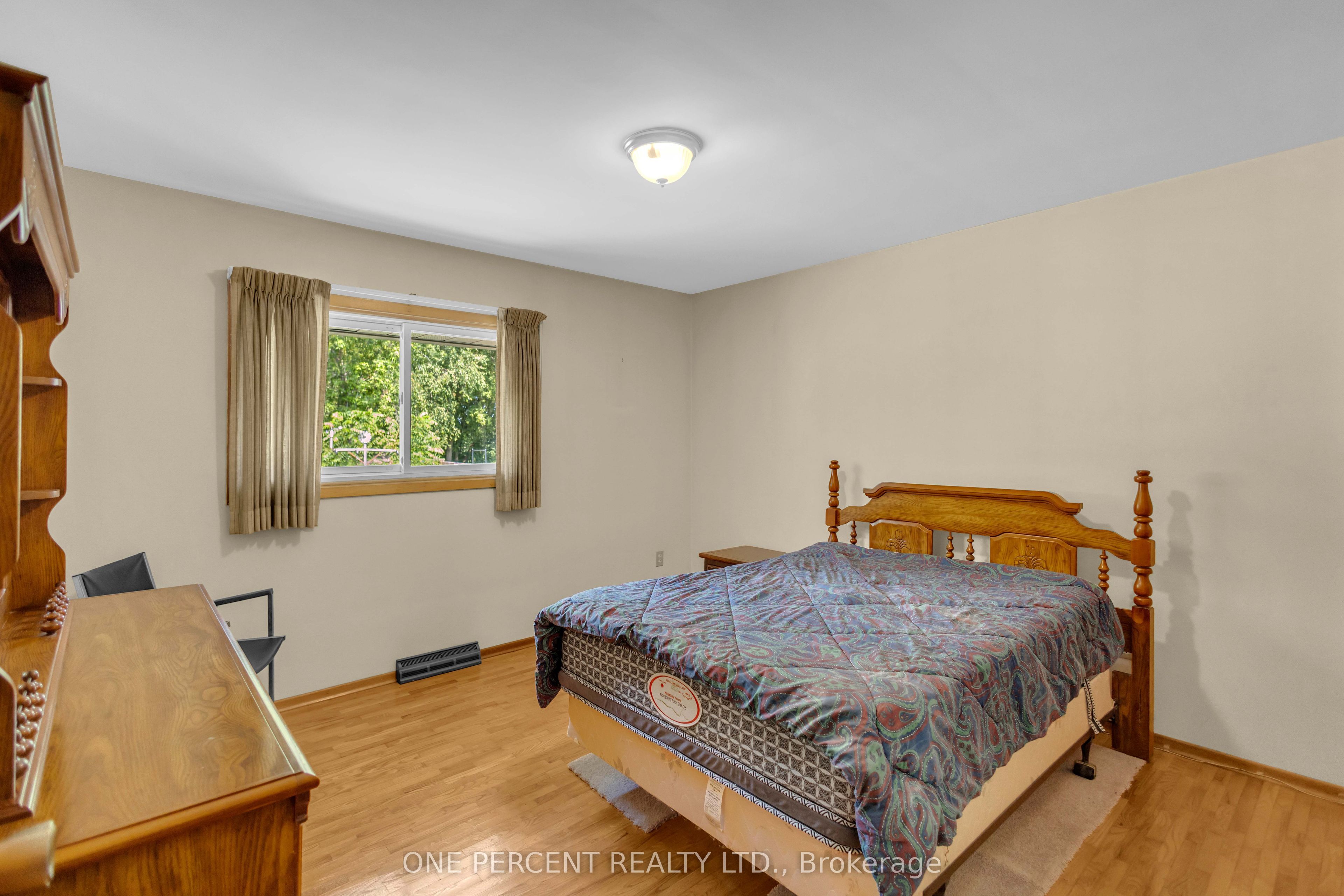 55 Young Street Property Photo 18