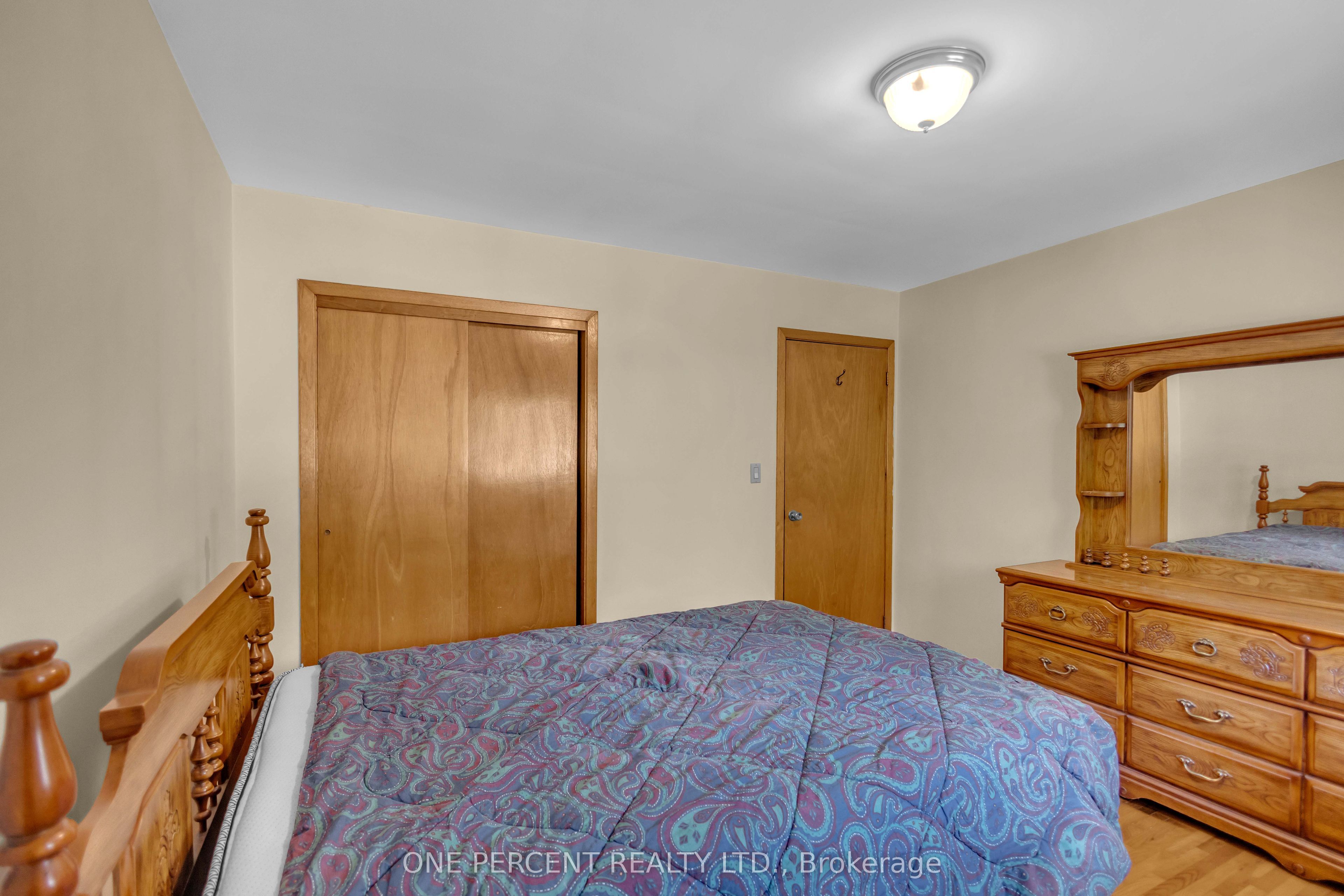 55 Young Street Property Photo 19