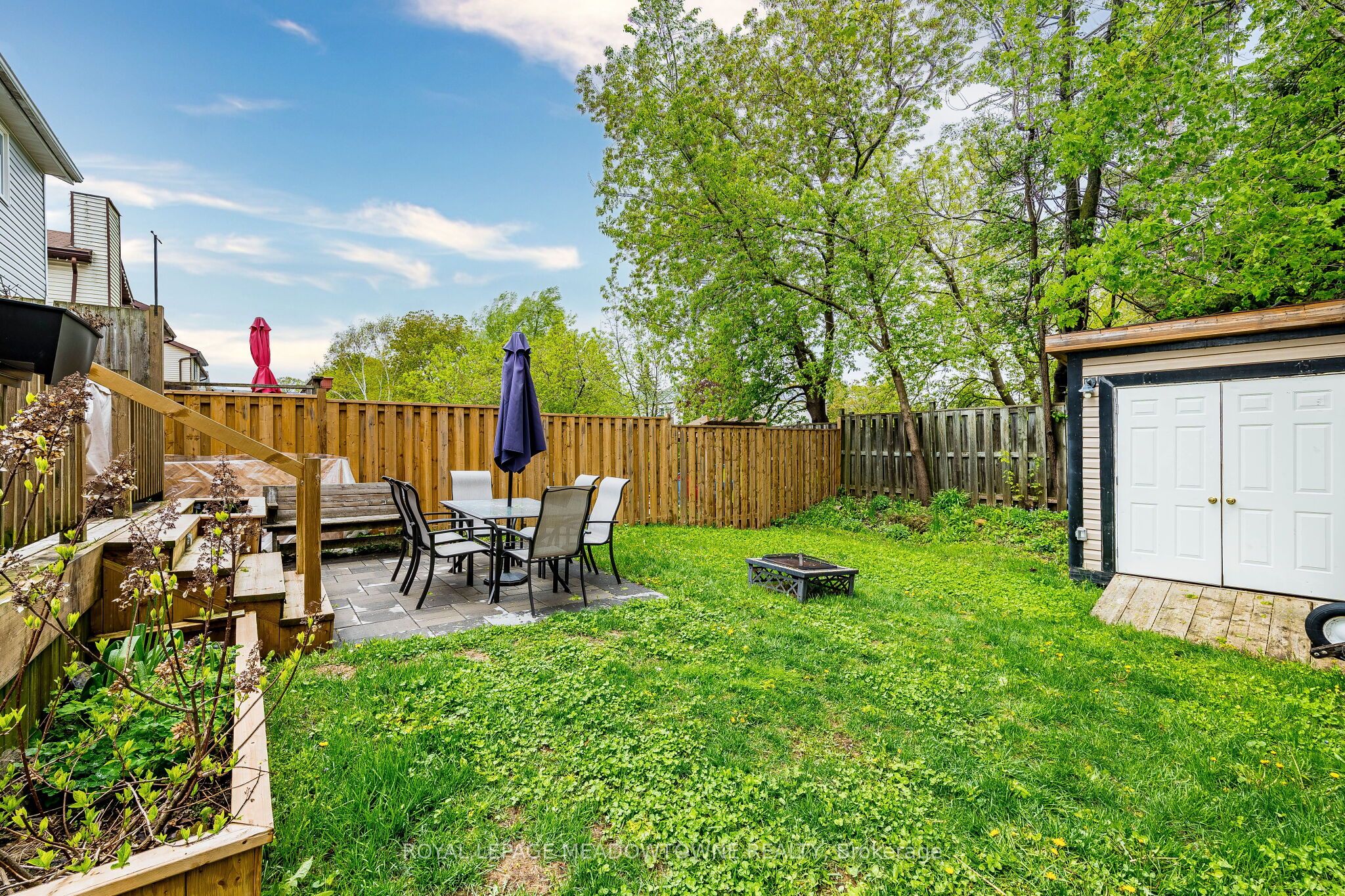 520 Pineview Gardens Property Photo 25