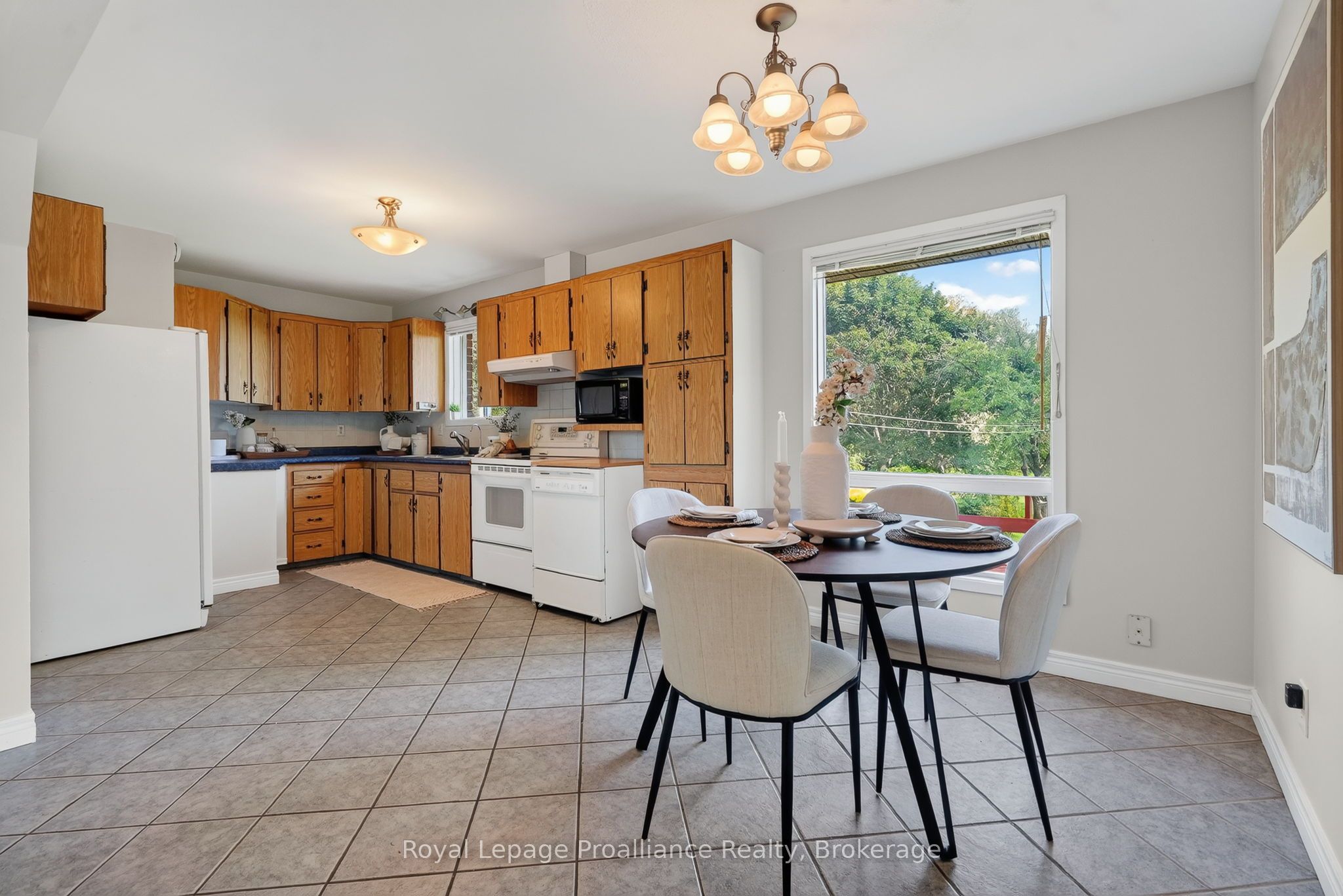 70 Simpson Street Property Photo 12