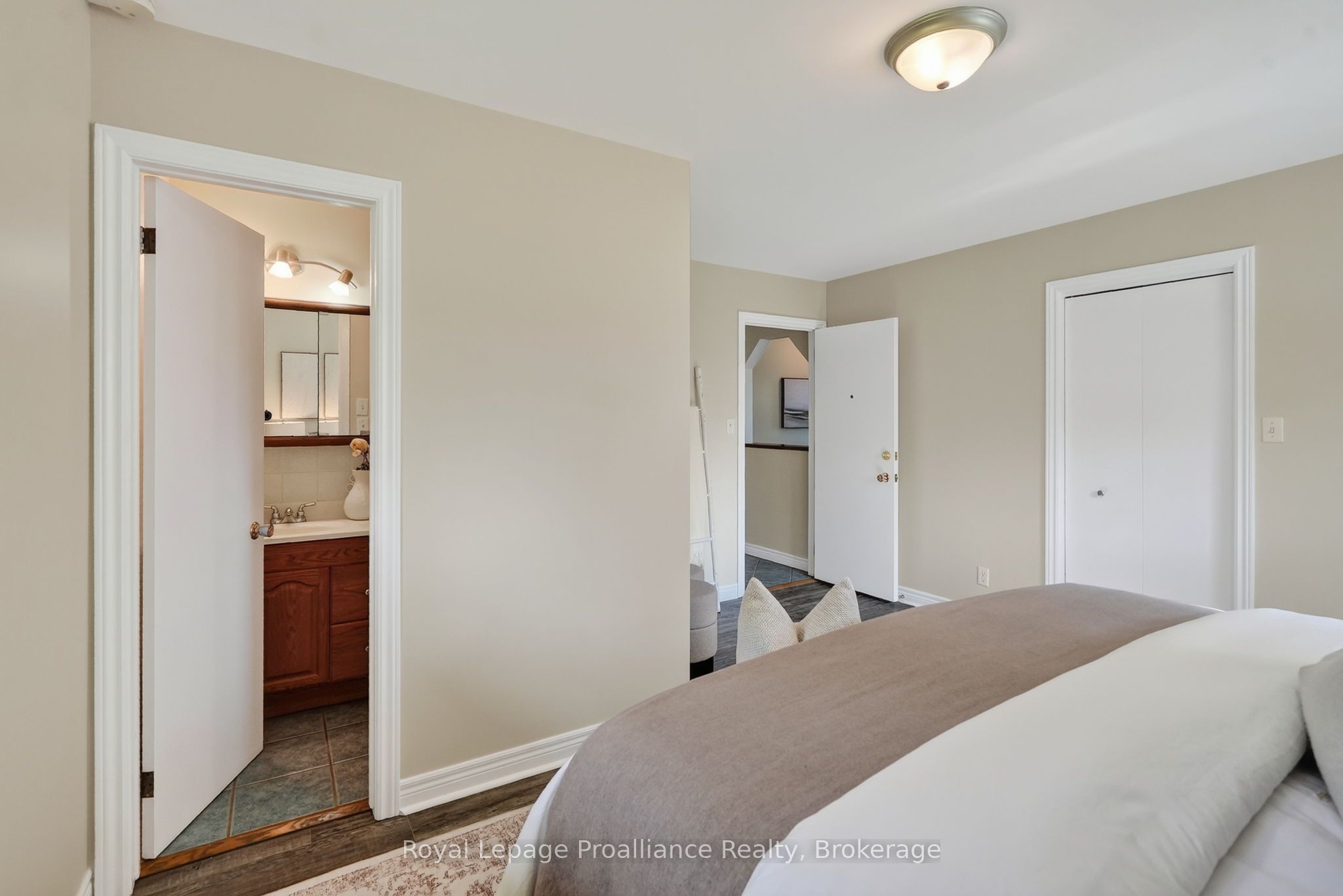 70 Simpson Street Property Photo 22